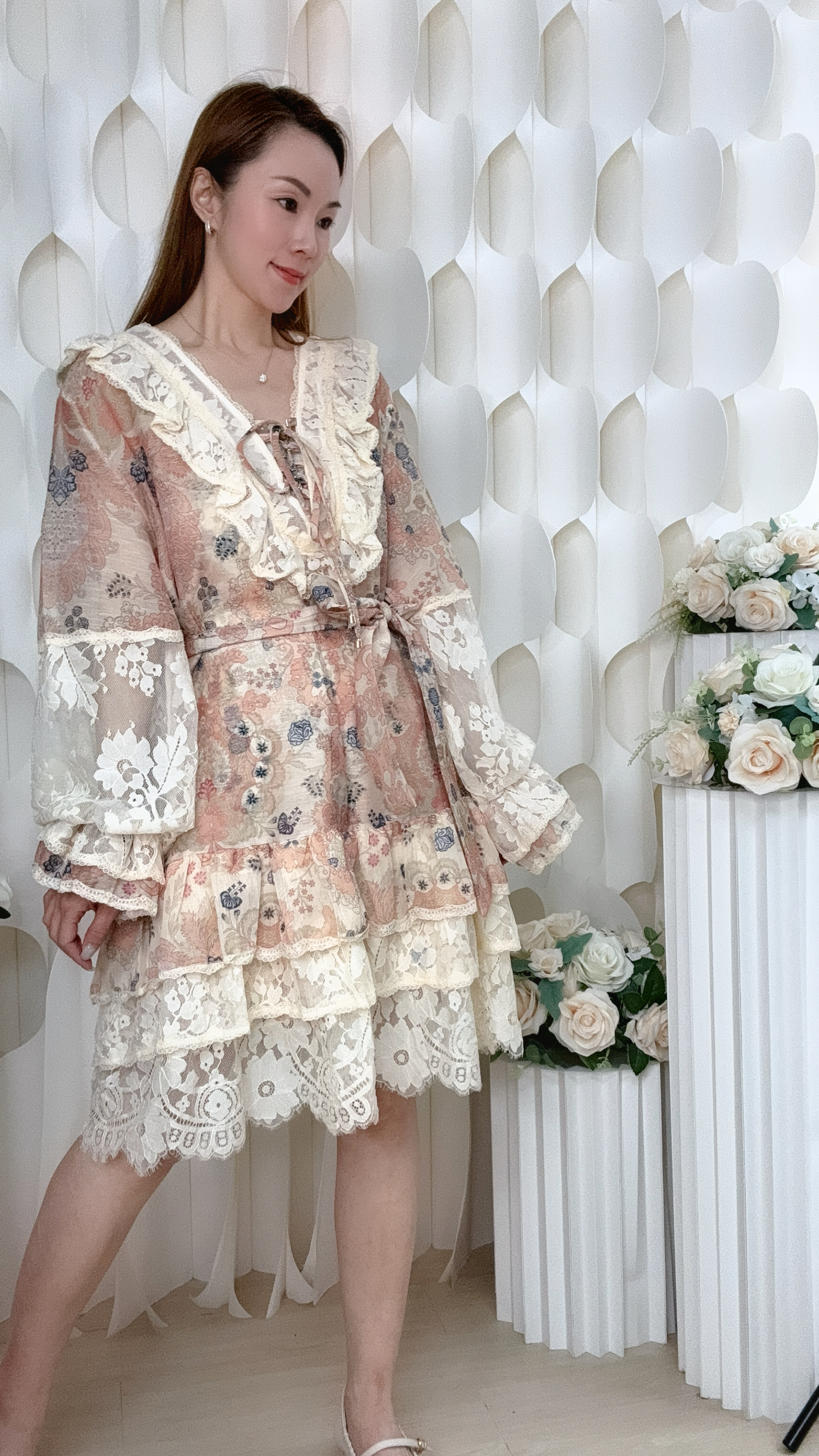 ruffle蕾絲綁帶拼絲麻連身裙 (S內胸38-50 腰40-52 臀44-54 長34吋/外胸48 腰50 臀54 長37吋/M內胸38-50 腰40-52 臀44-54 長34吋 外胸50 腰52 臀56 長37吋) AM095 #0906clo