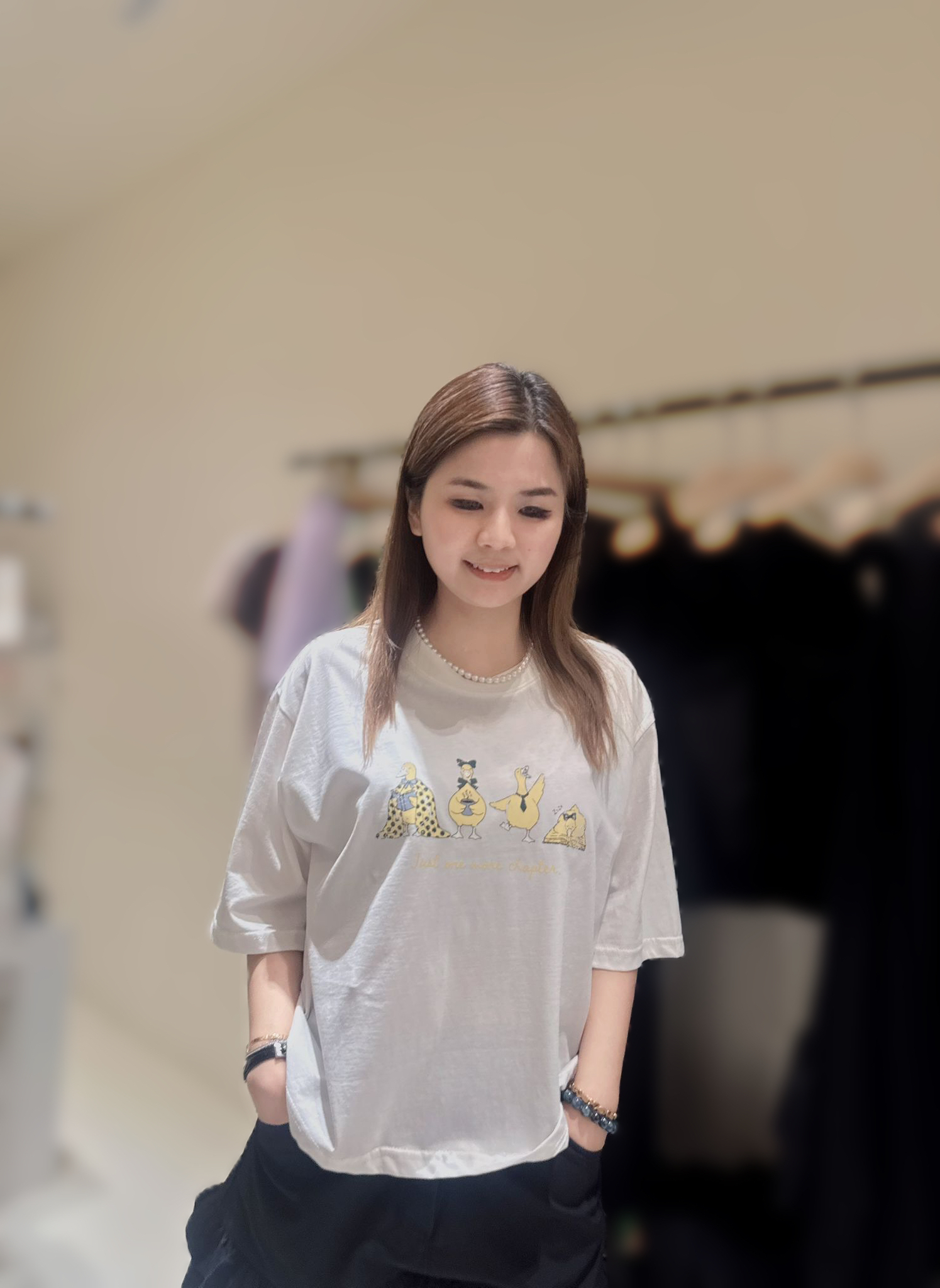 BN19 胸44-52 長22 $449 (一口價)