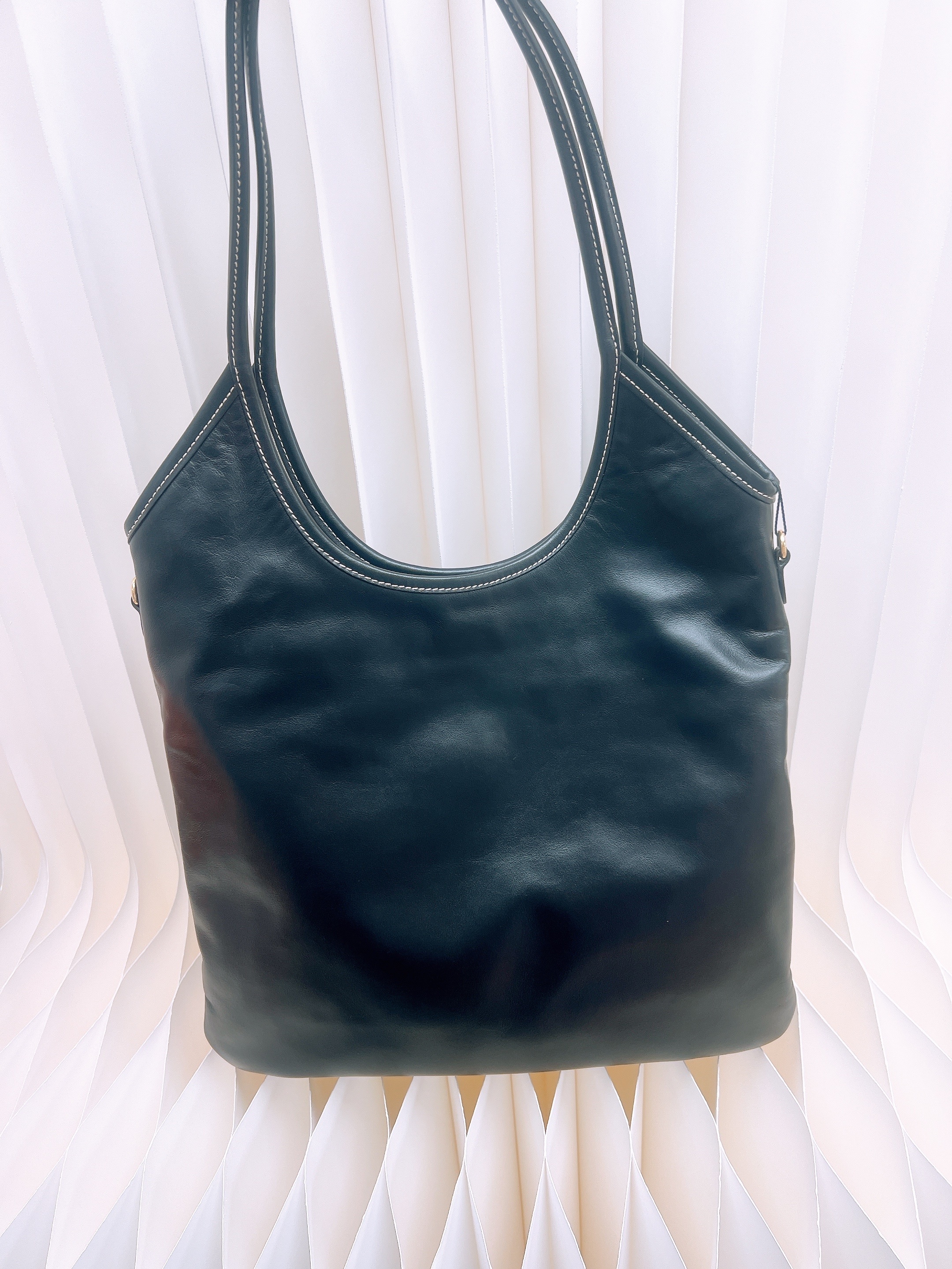 Miu miu ivy tote black regular
