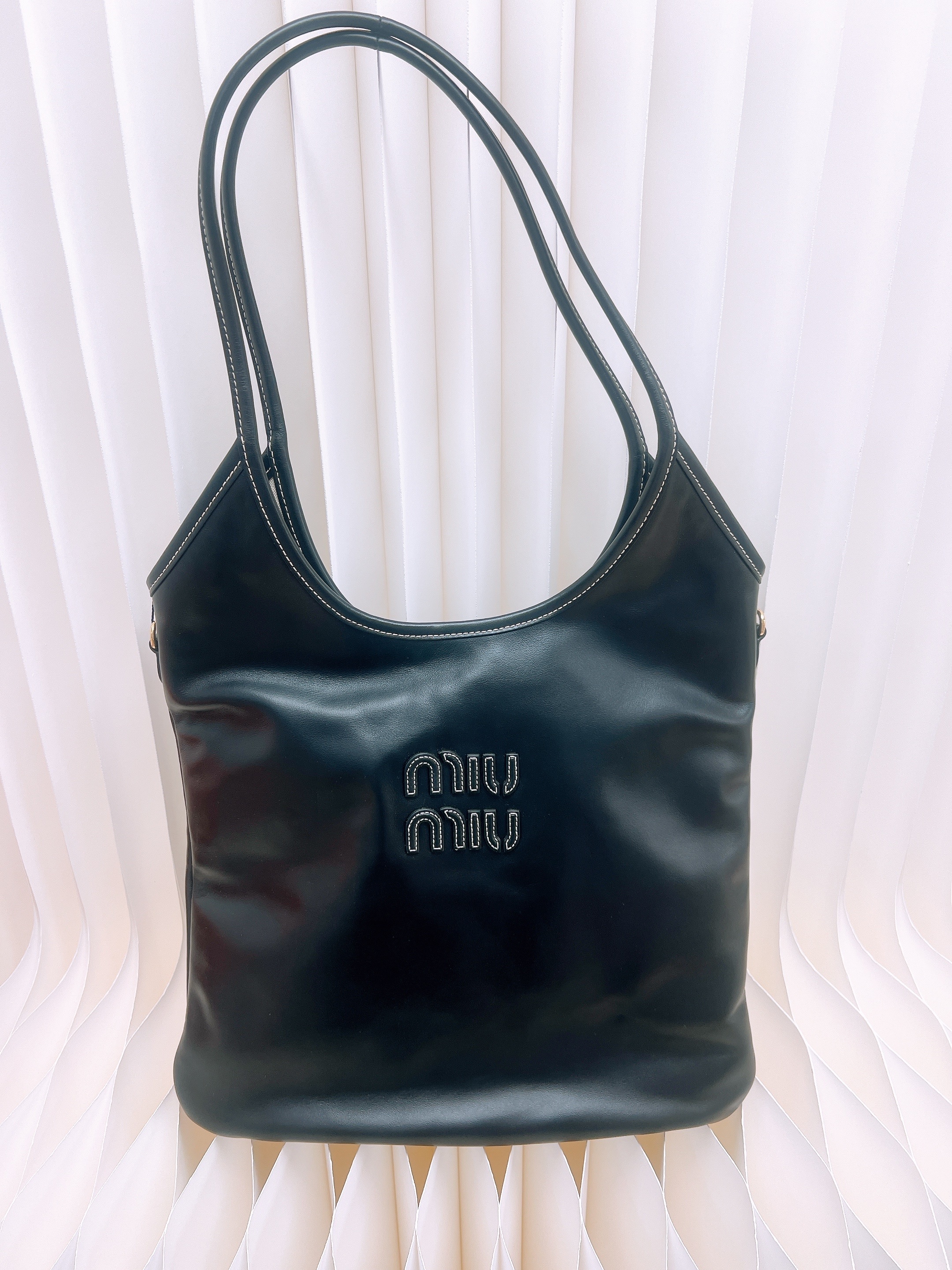 Miu miu ivy tote black regular