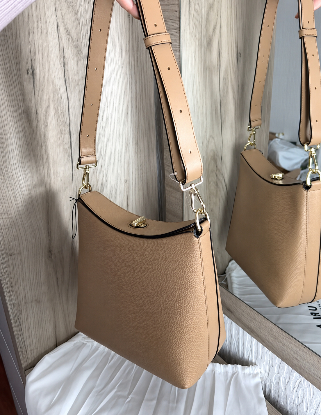 ❰ 香港現貨 ❱ Furla Danae Bucket Bag