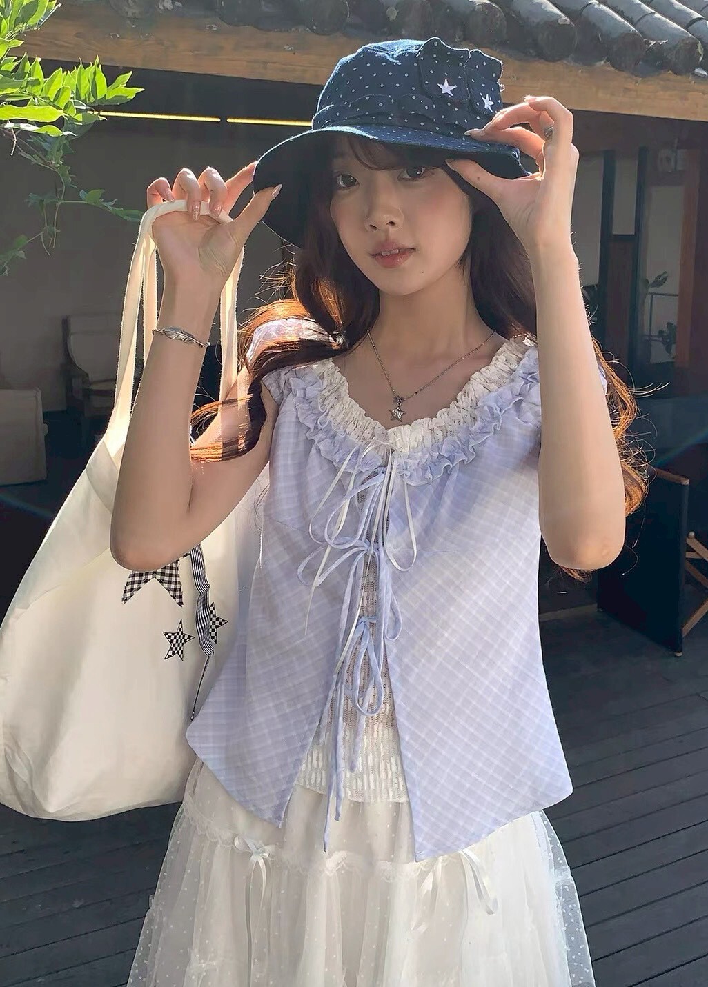 格紋接蕾絲綁帶荷葉背心