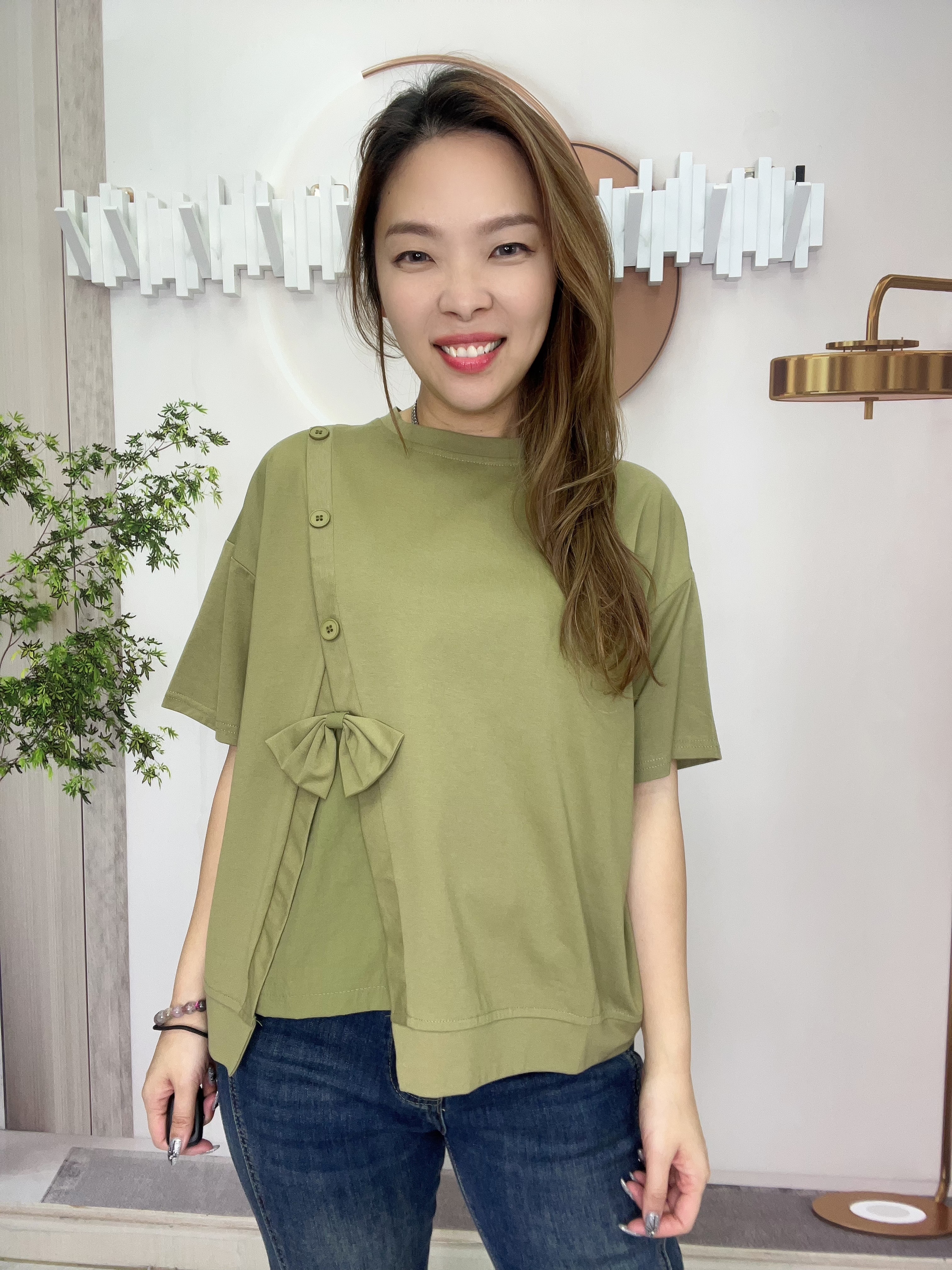 ma牌子立體蝴蝶top~170P
