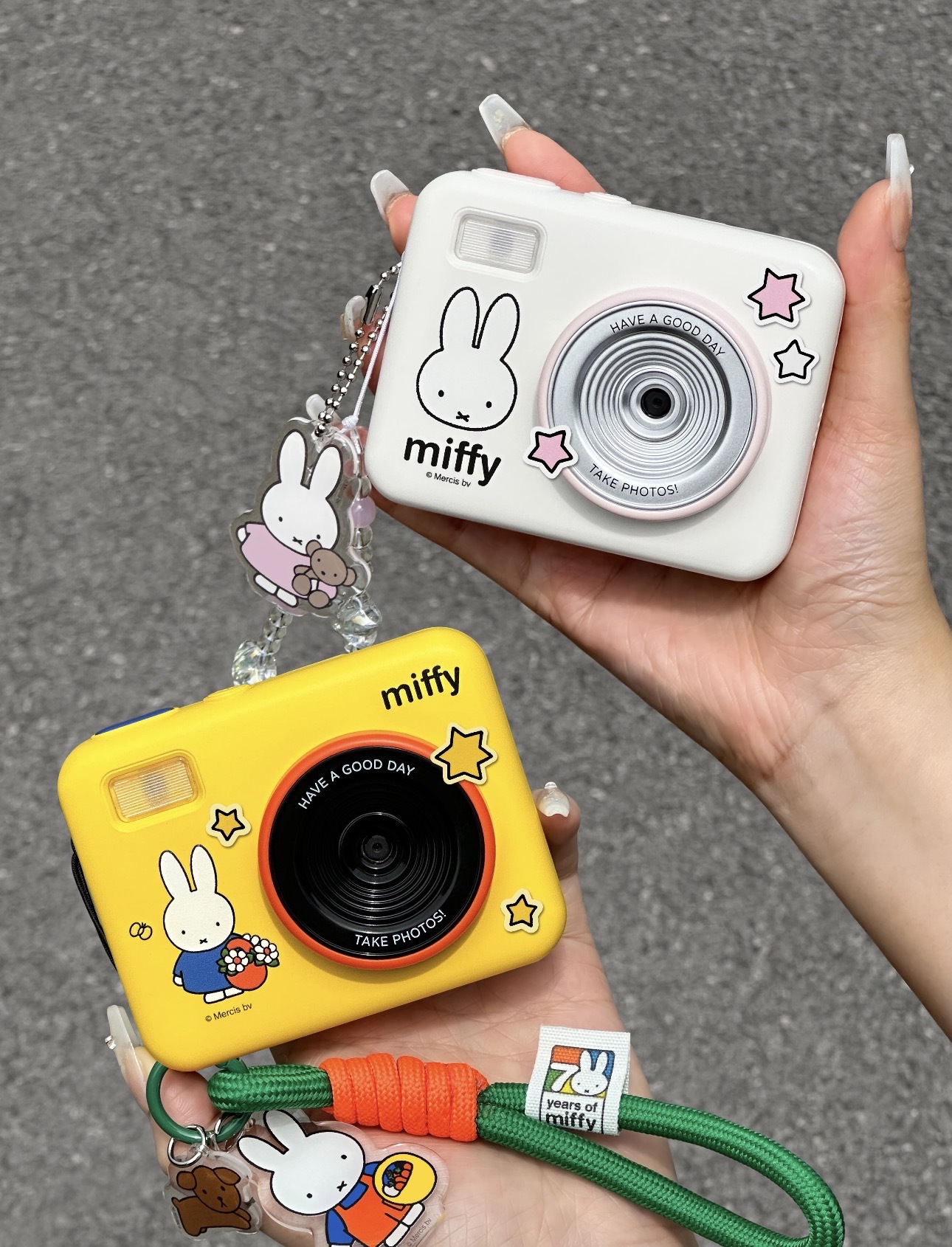 【 預購 】MarTUBE Miffy 70週年限定 翻蓋CCD數位相機禮盒