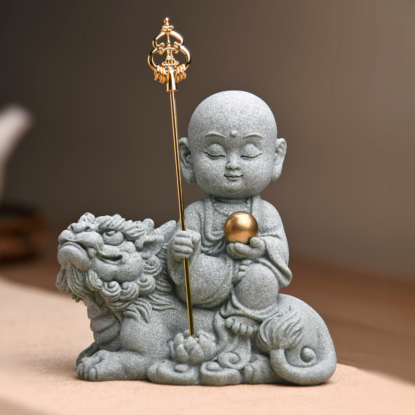 傳藝工坊- 『諦聽地藏』掌中福生地藏王菩薩祝福心願水晶開運青砂石茶寵擺飾