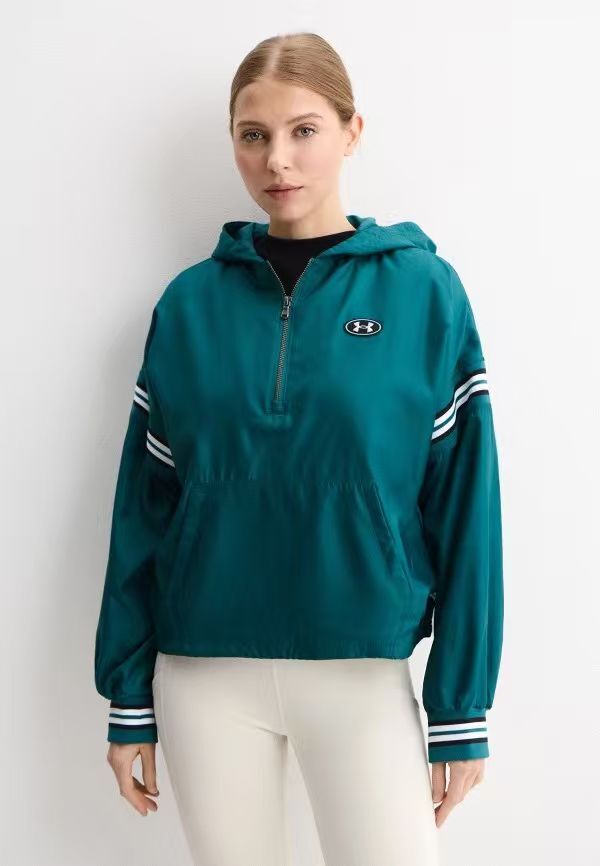 【預購】UNDER ARMOUR H061063 半拉鏈運動外套 (深綠色)