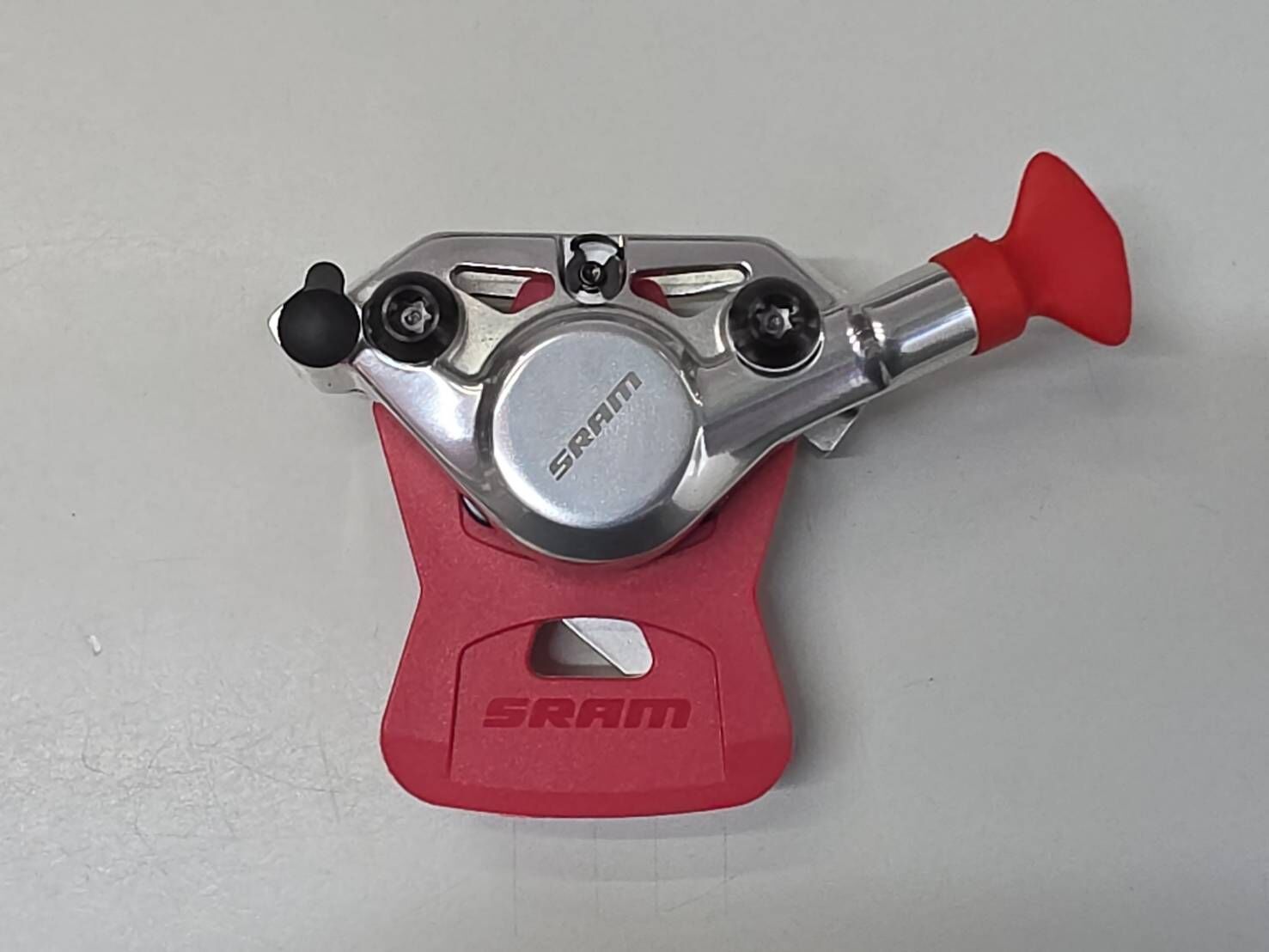 SRAM Red AXS E1 calipers