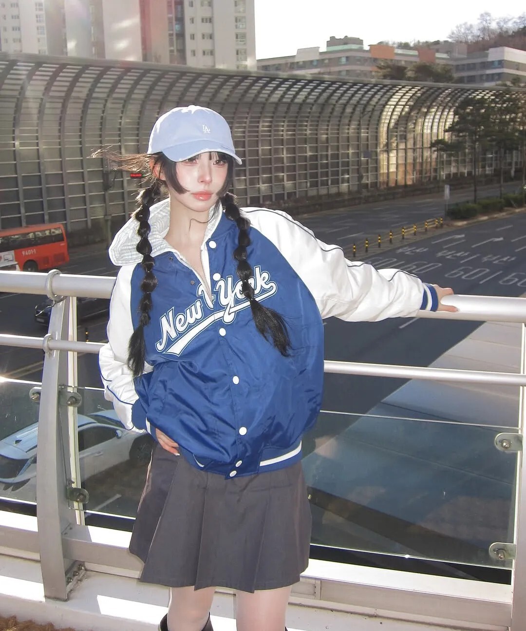 【OWN】MLB Korea 帽子 刺繡 小LOGO 刷破 老帽 鴨舌帽 棒球帽 Karina TWS 同款 NY LA B 洋基 藍色 粉色 卡其 3ACPB096N-07SBS 3ACPB096N-07PKS 3ACPB096N-43BGS