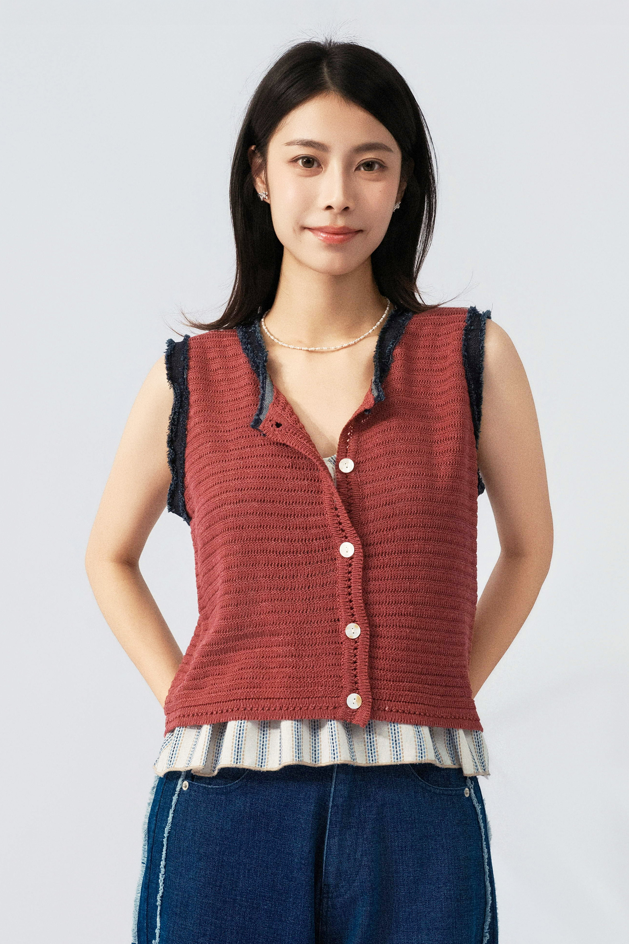 披邊牛仔邊針織背心外套 (預購產品）