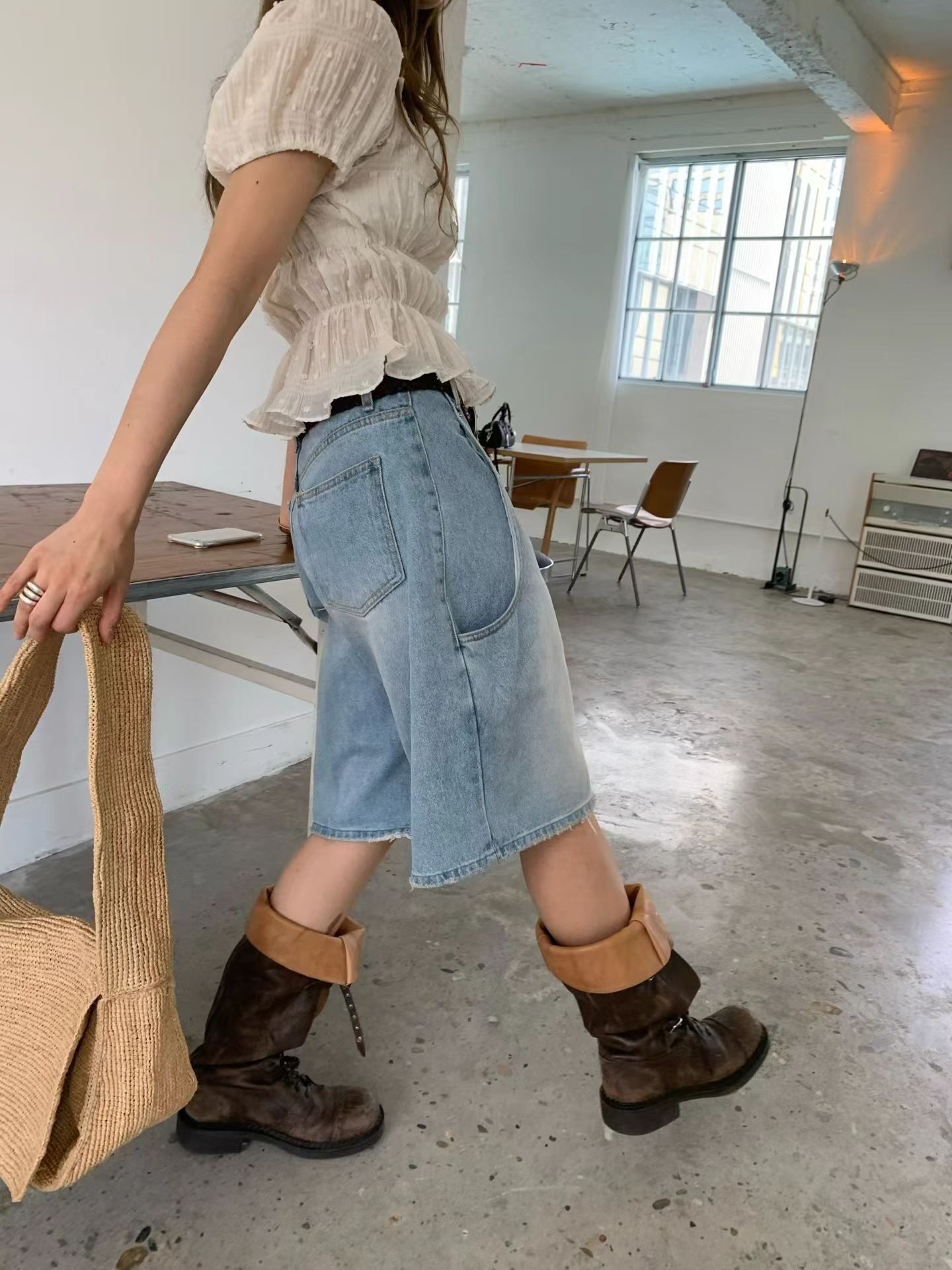 WW2663 Big Pocket Jorts