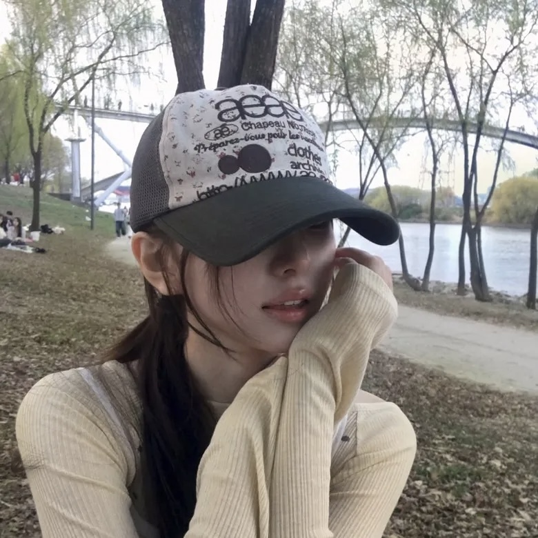 aeae WEB LOGO FLOWER MESH CAP 小碎花 花朵 網眼帽 老帽 兩色