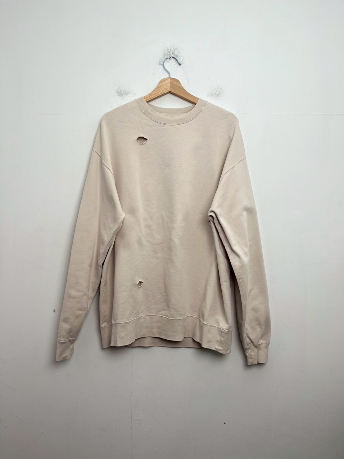 BEAMS damage Sweatshirt SIZE M