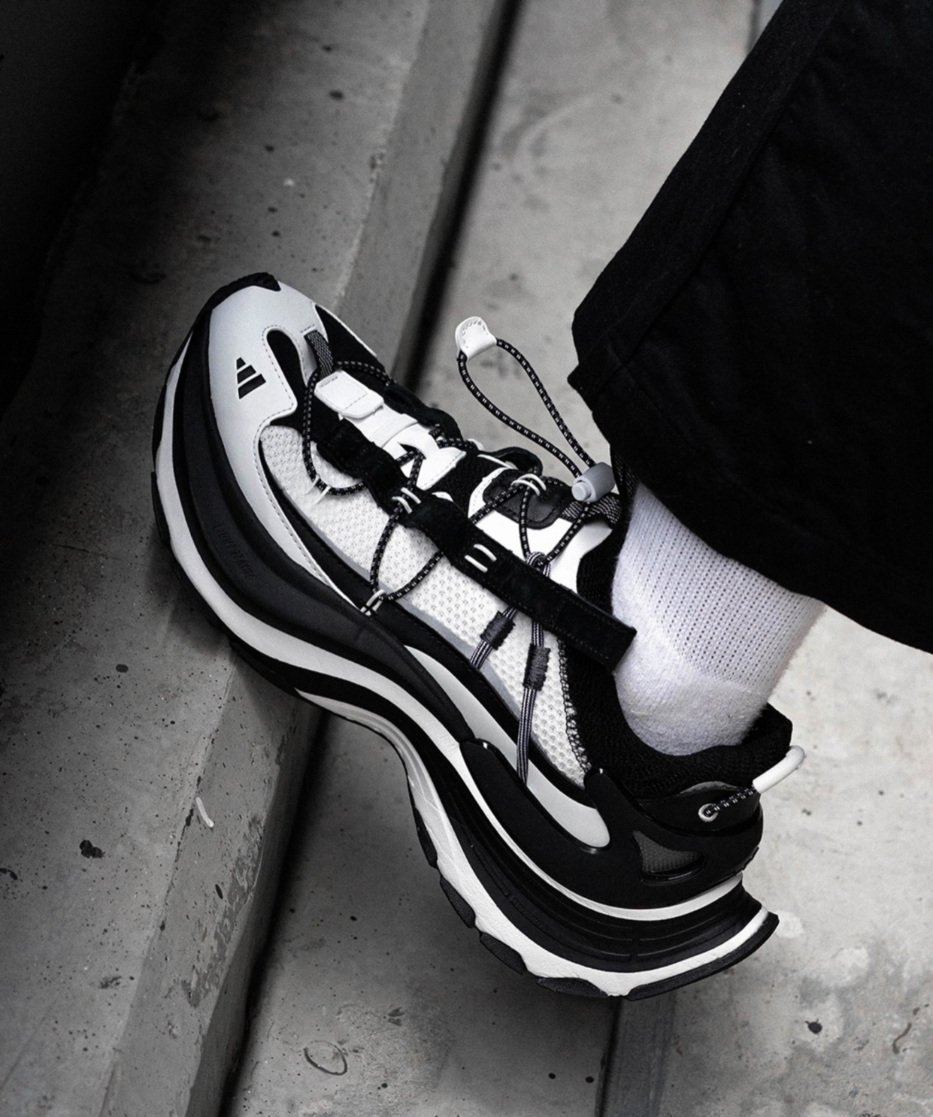 Adidas FOS XLG SPEED HIKE BLACK WHITE 輕機甲戶外行山鞋 KK1916