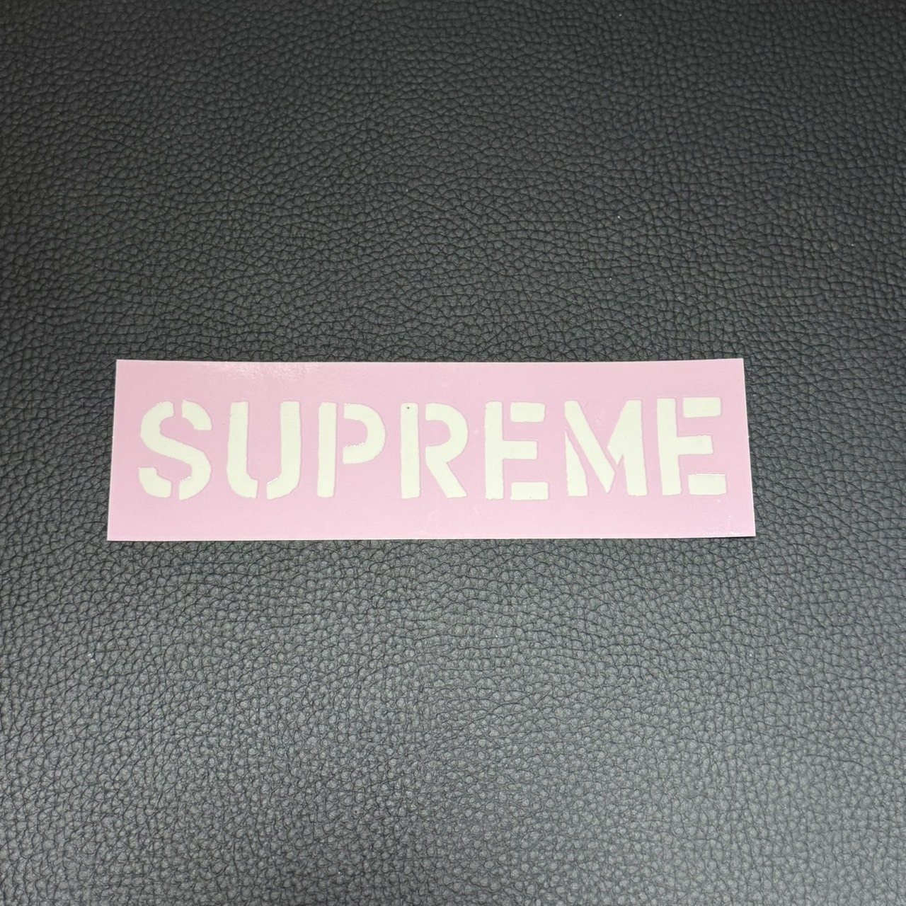 SUPREME HARD PINK STICKER 粉色 LOGO 貼紙