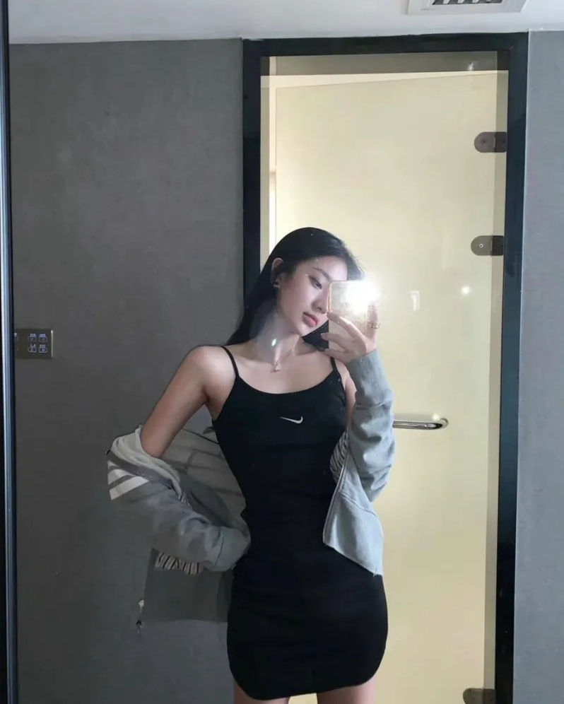 <訂錯價??>Nike 緊身 羅紋 細肩 洋裝 吊帶 連身裙 黑色 咖色 FN4158010