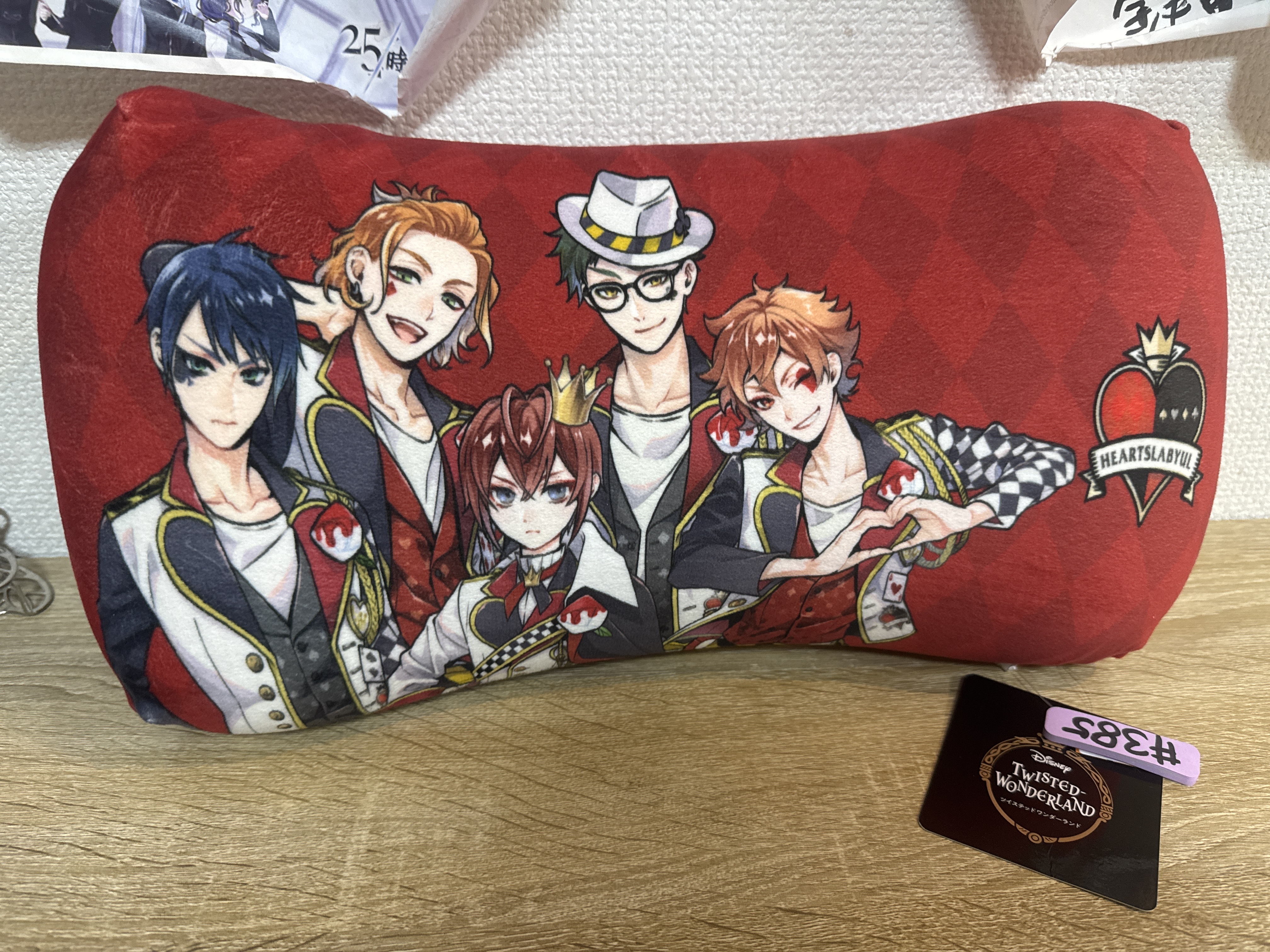 TWST 紅心寮 cushion#385