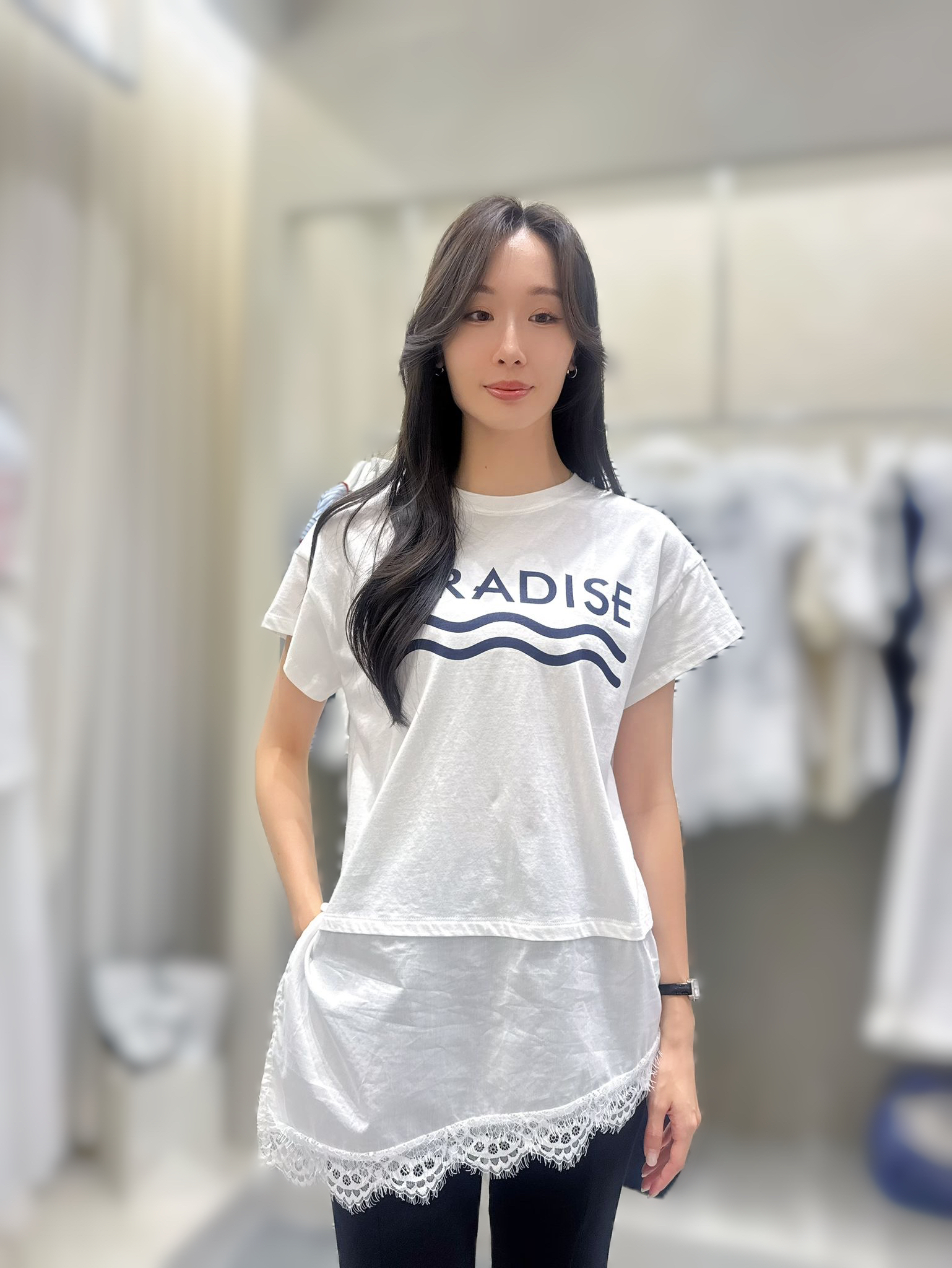 AF04 胸44 長32 $499 (一口價)