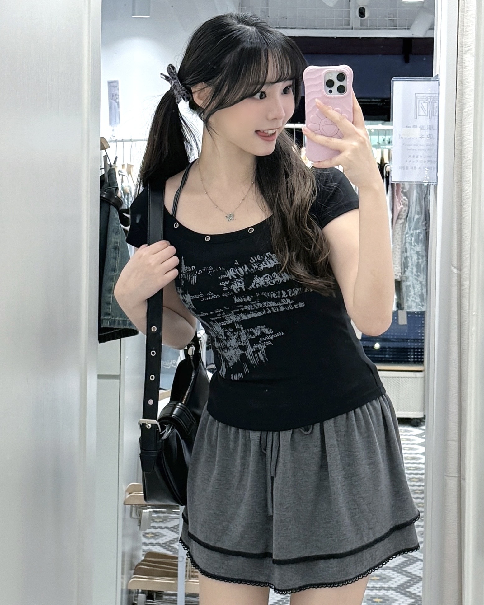 T1531｜廢土風織帶拼接露肩圈扣印花短袖上衣⋆˚࿔