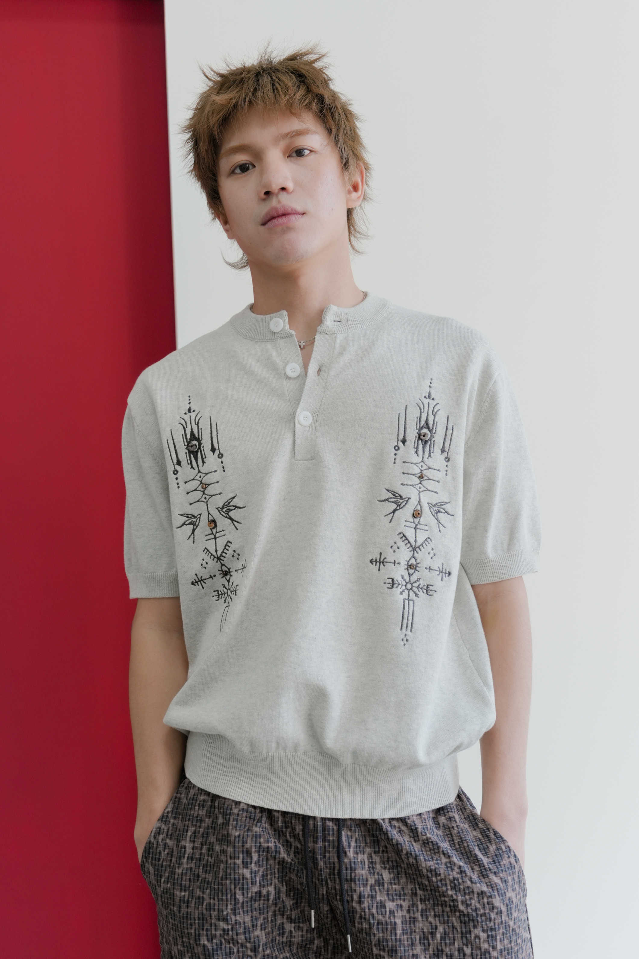 boutonniere short sleeve knit #上衣