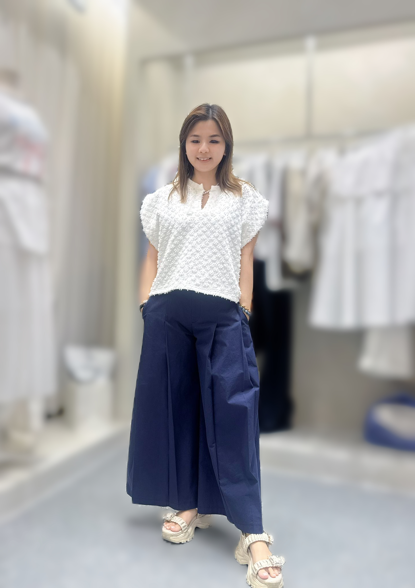 AF39 腰23-31 hip41 長36 $599 (一口價)