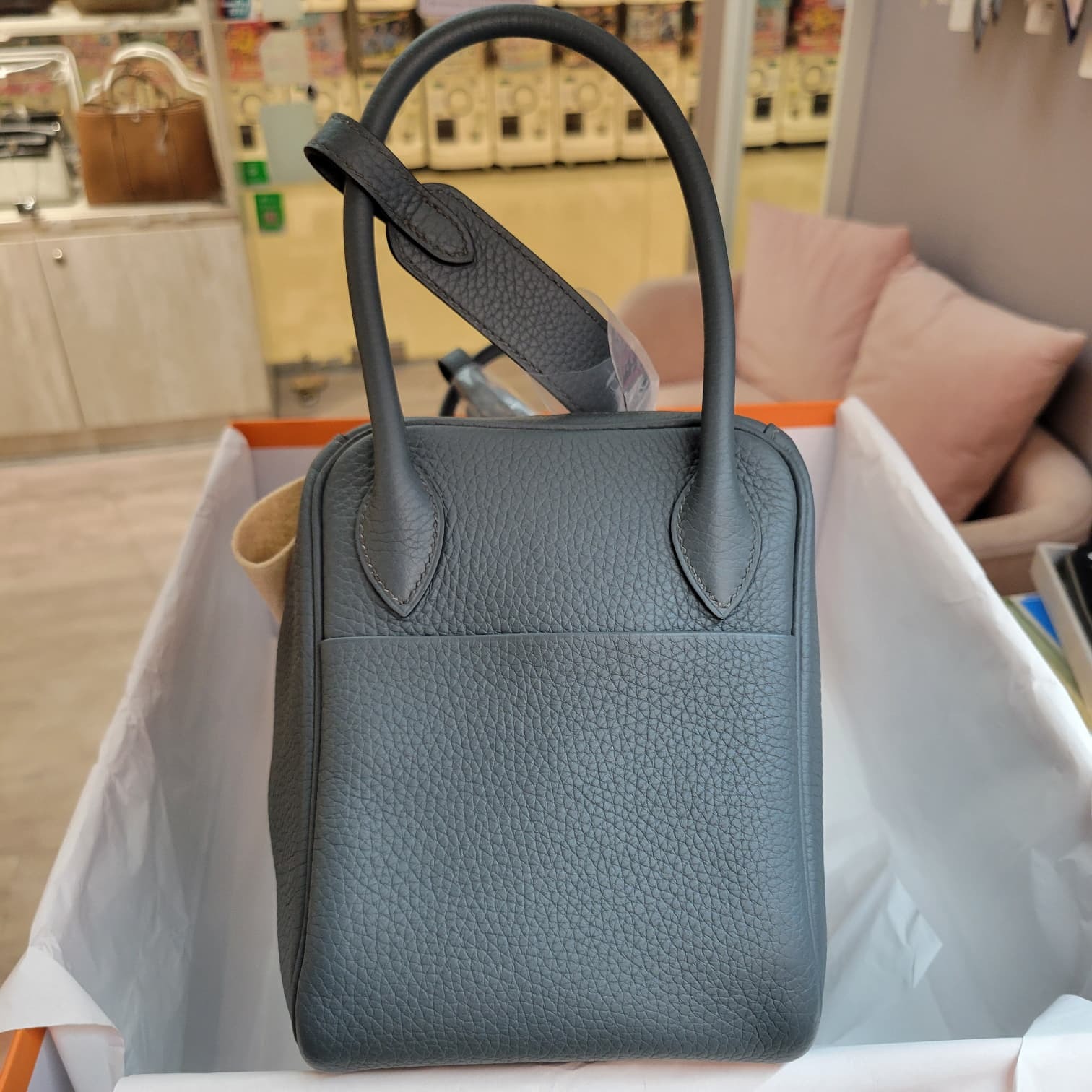 UNUSED Hermes Lindy 26 Y7 Blue Orgae CC