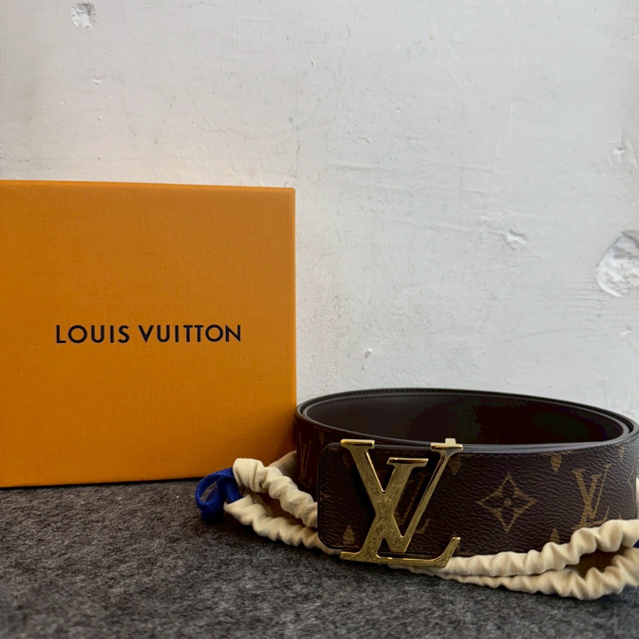 LOUIS VUITTON Initiales 40mm Double-sided Belt 100/40