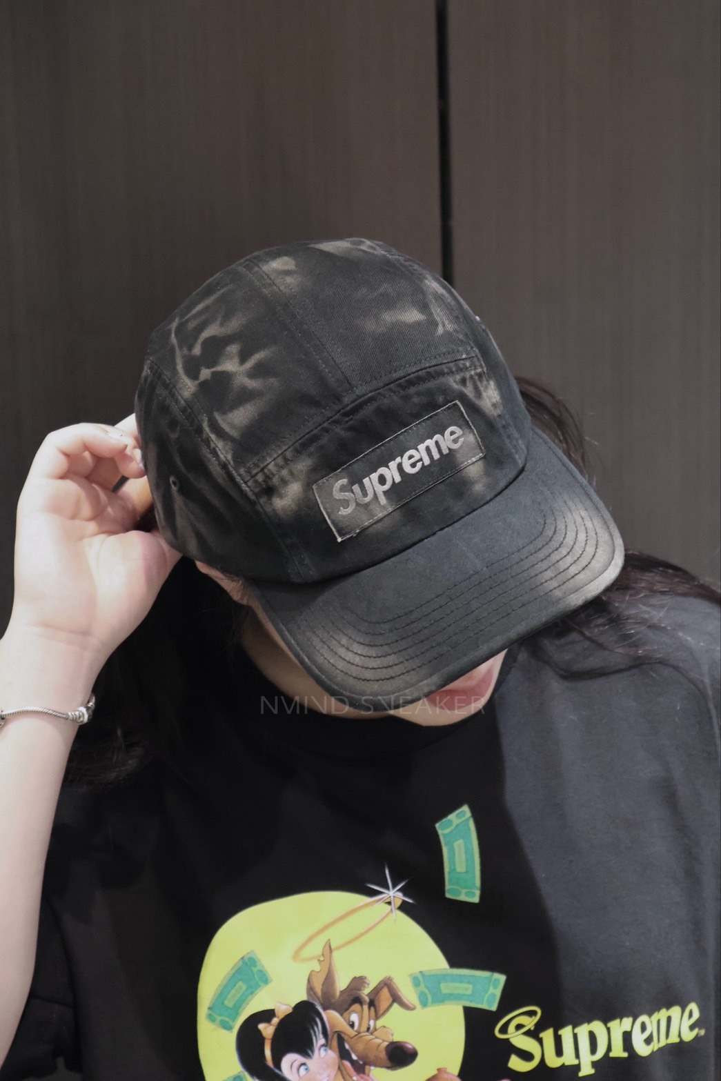 SUPREME 做舊水洗帽