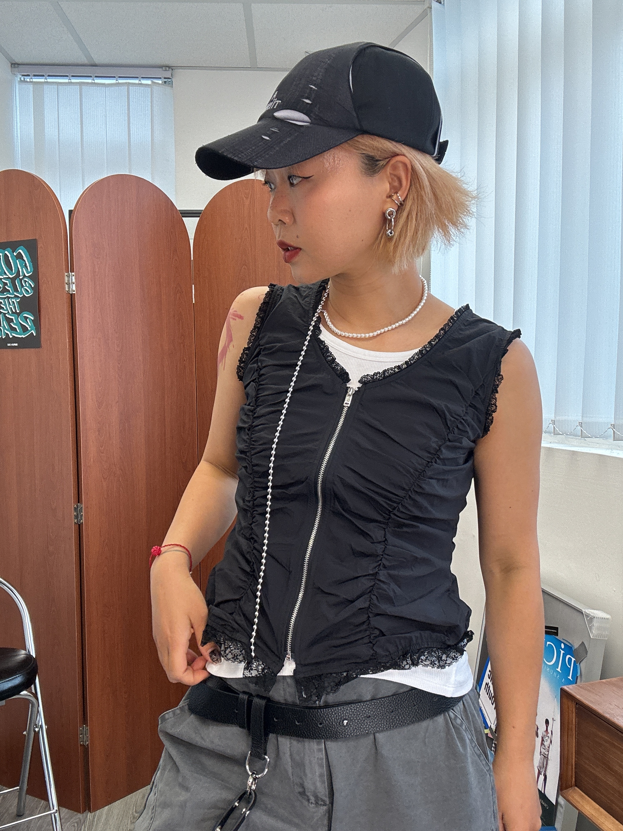 Lace邊仔褶褶背心