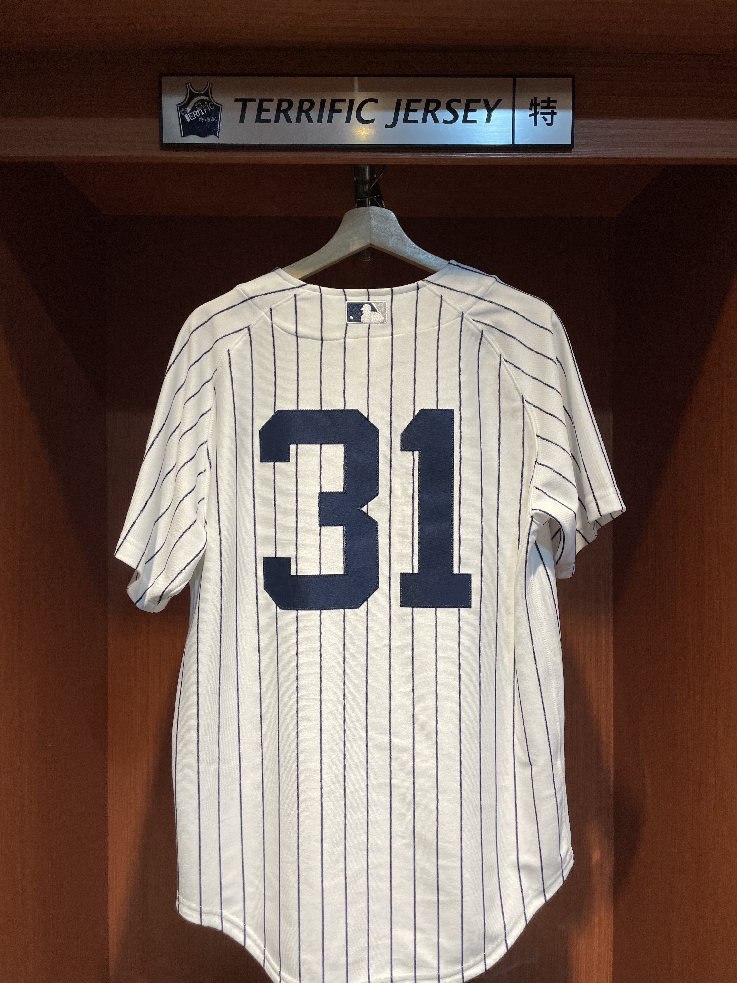 MLB球衣 Ichiro Suzuki 紐約洋基 白條紋 2014 Jeter標 M&N Authentic Player Name Jersey 球員版 電繡 全新