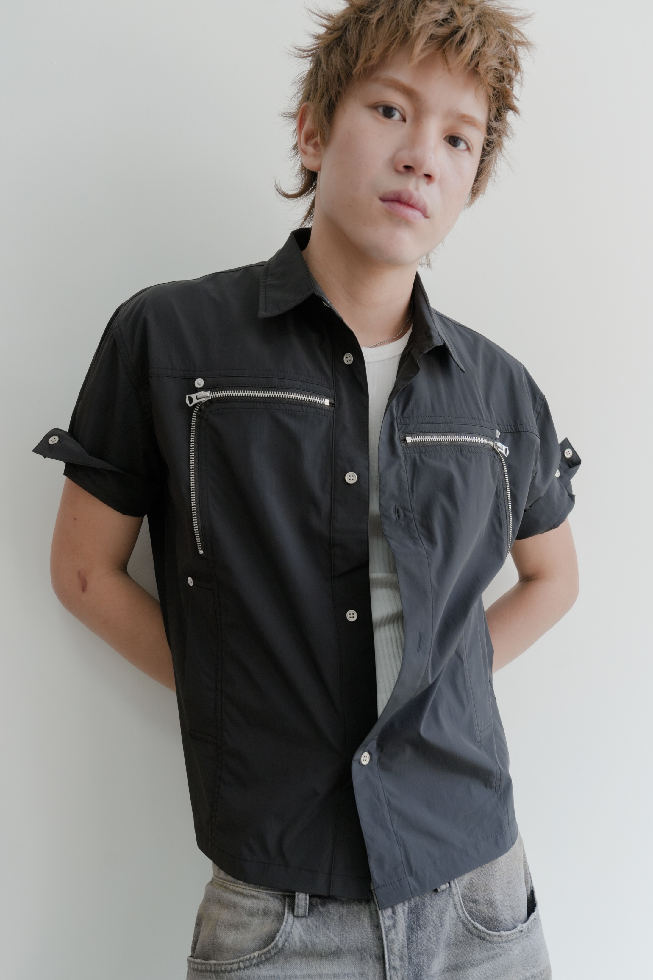 hydro zip-up nylon shirt #上衣