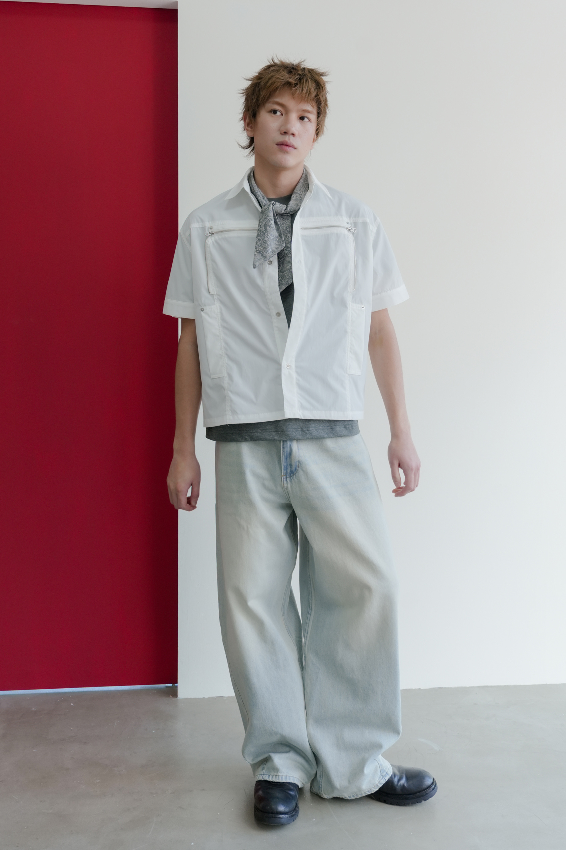 hydro zip-up nylon shirt #上衣