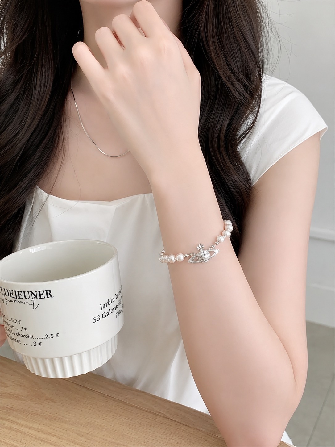 VIVIENNE WESTWOOD 西太后 MINI BAS RELIEF 浮雕珍珠手鍊 銀
