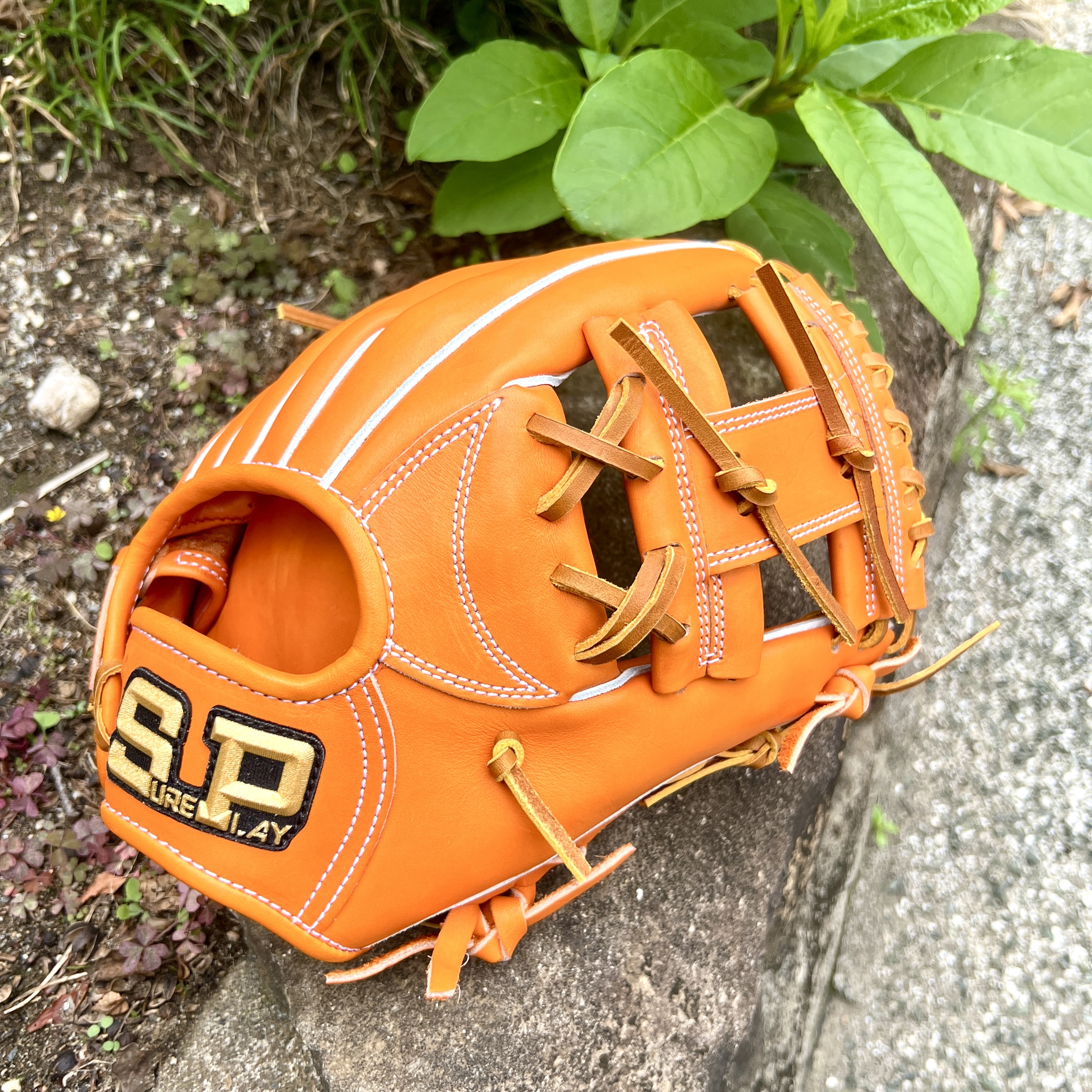 約11.6 吋 SURE PLAY URE STEER LEATHER 硬式 内野手用 TYPE-2 SBG-ES555