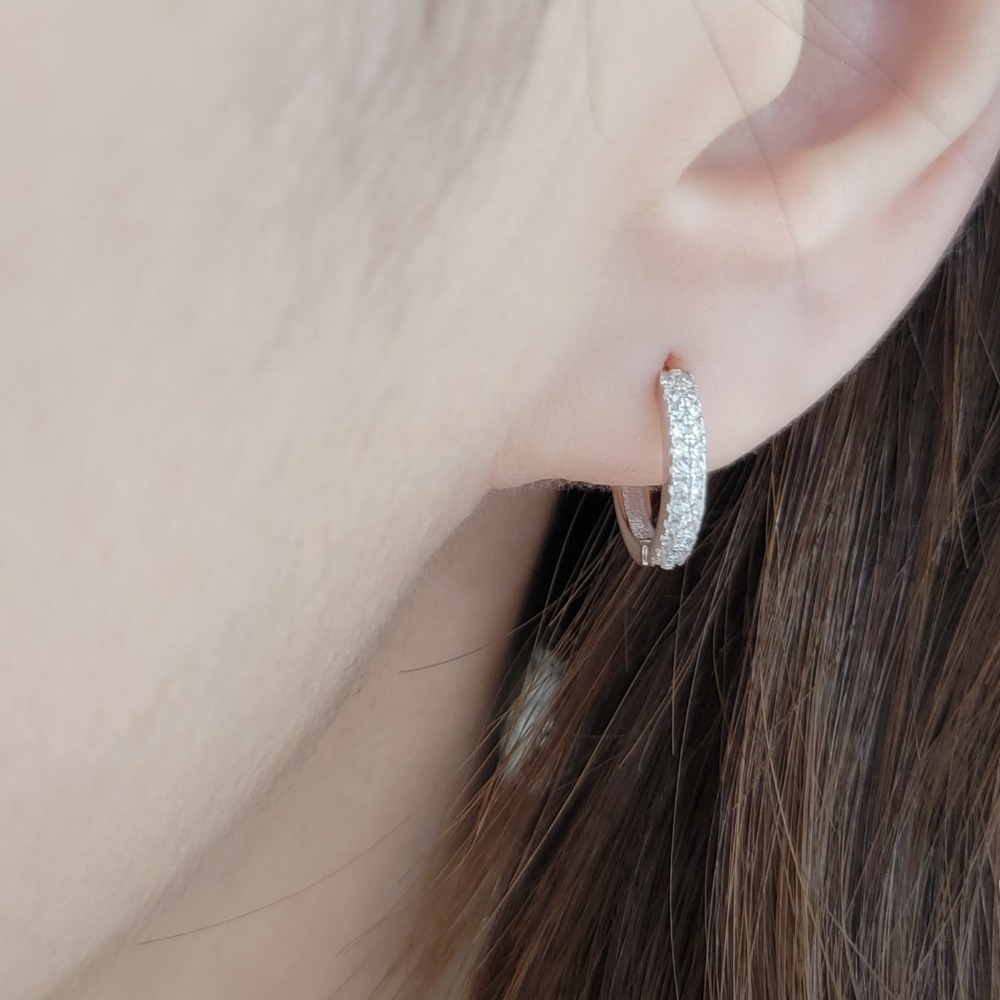 【me.luxe】SV鋯石圈圈耳環12mm
