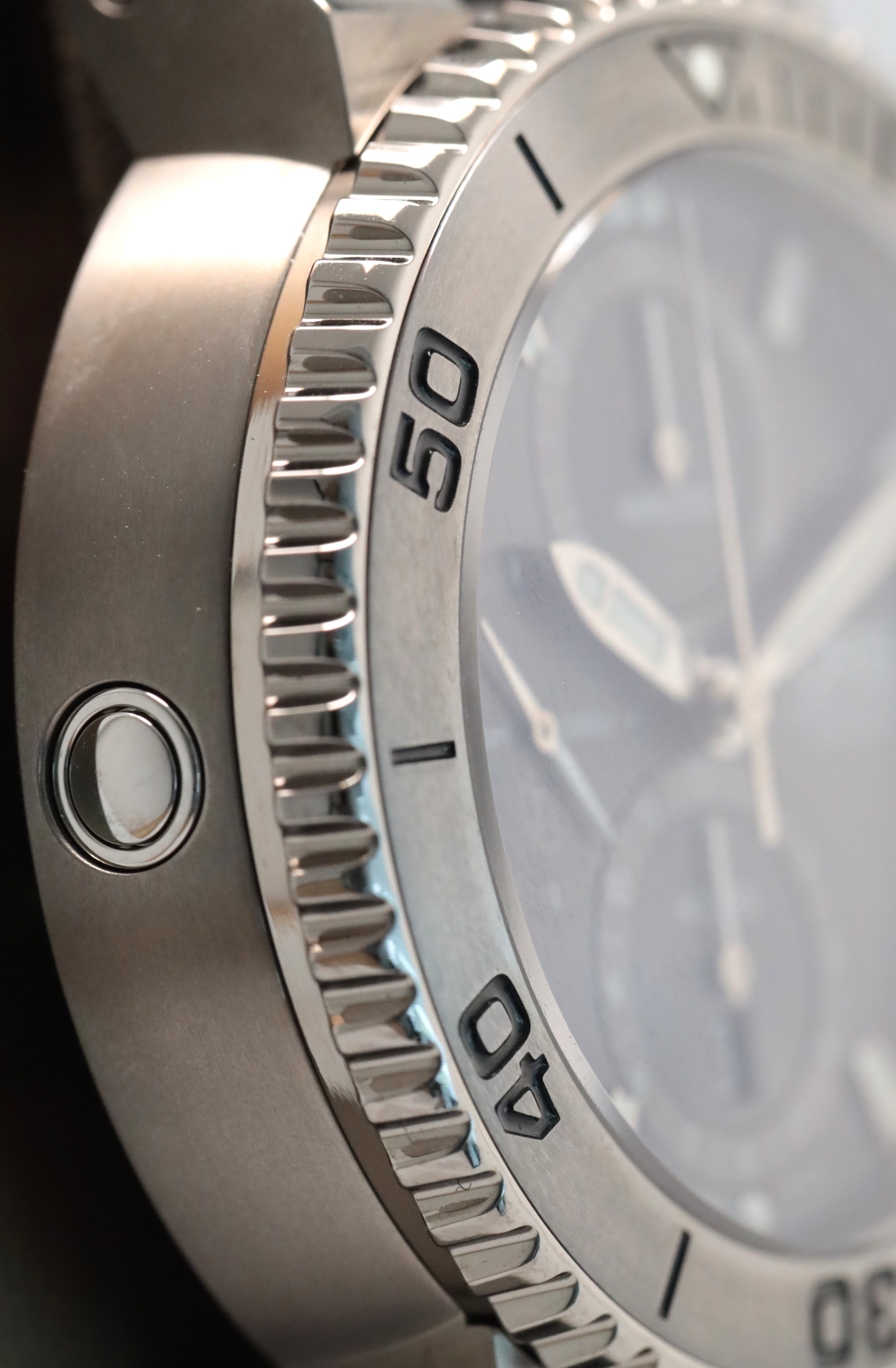 Oris - Aquis Titan Chronographe