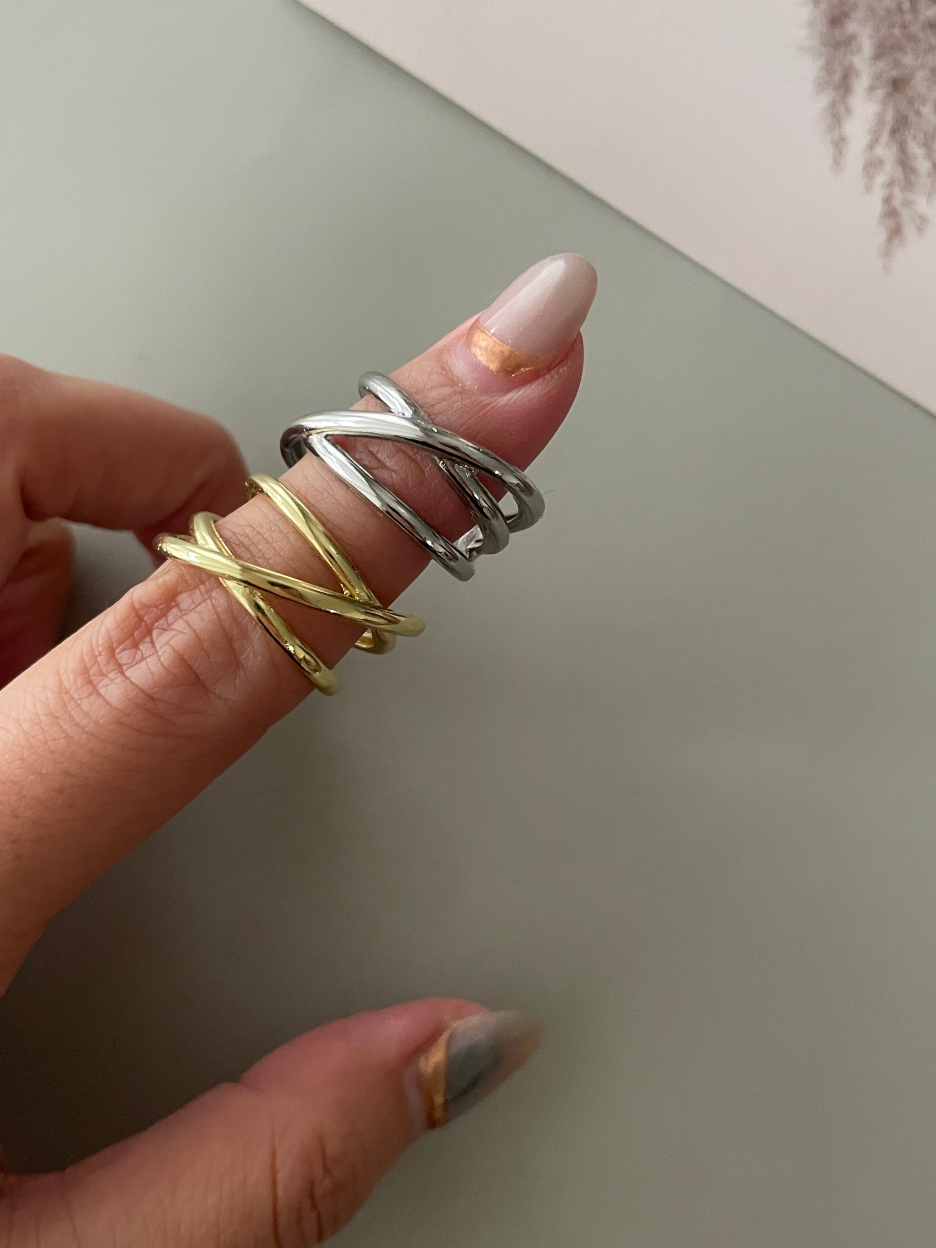 double cross ring
