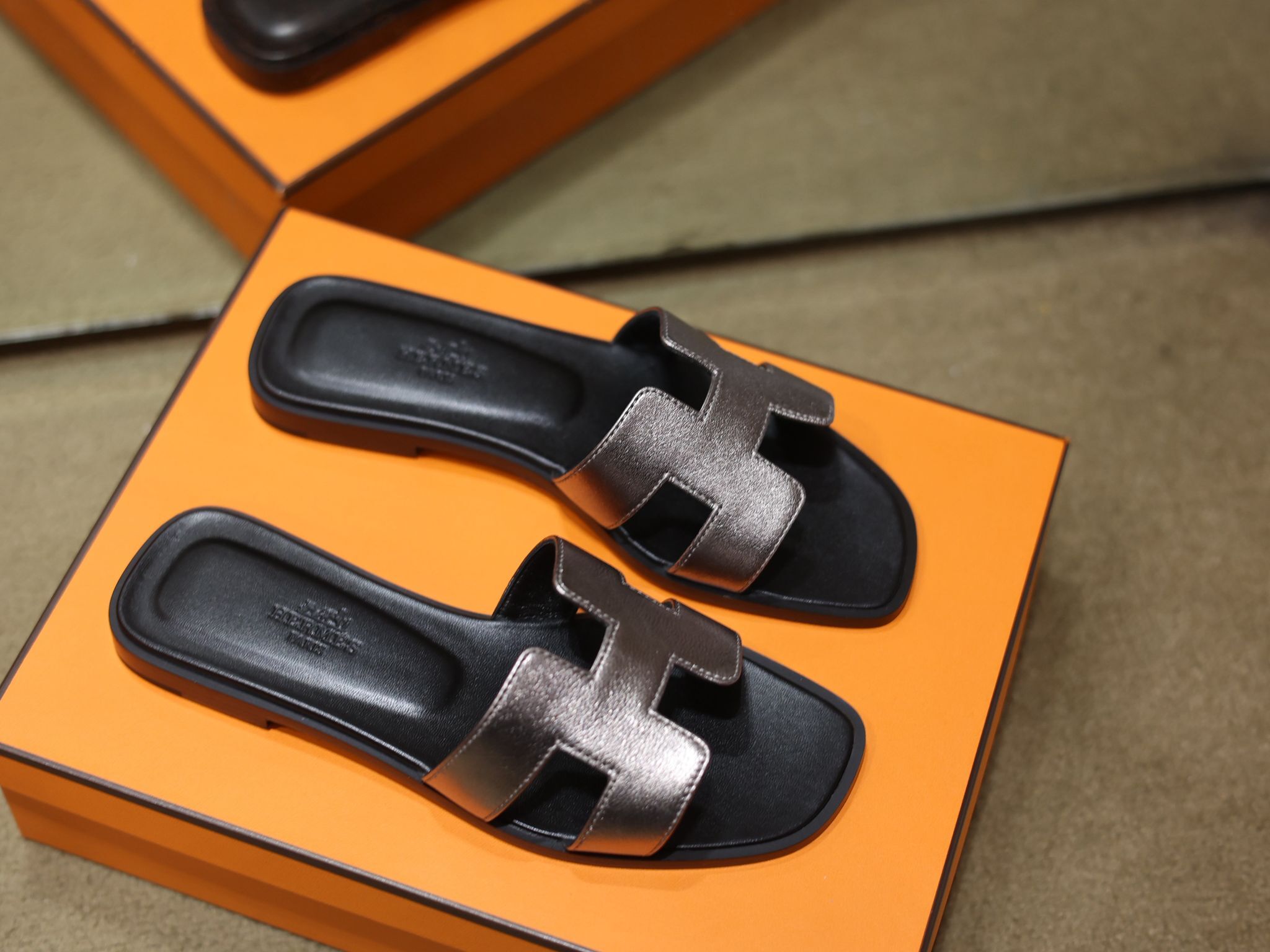 Oran  sandal champagne
