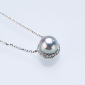 0613AT105-ANOTHERSZHK-PEARLS-海水真多麻太陽花套鏈45cm（B37）