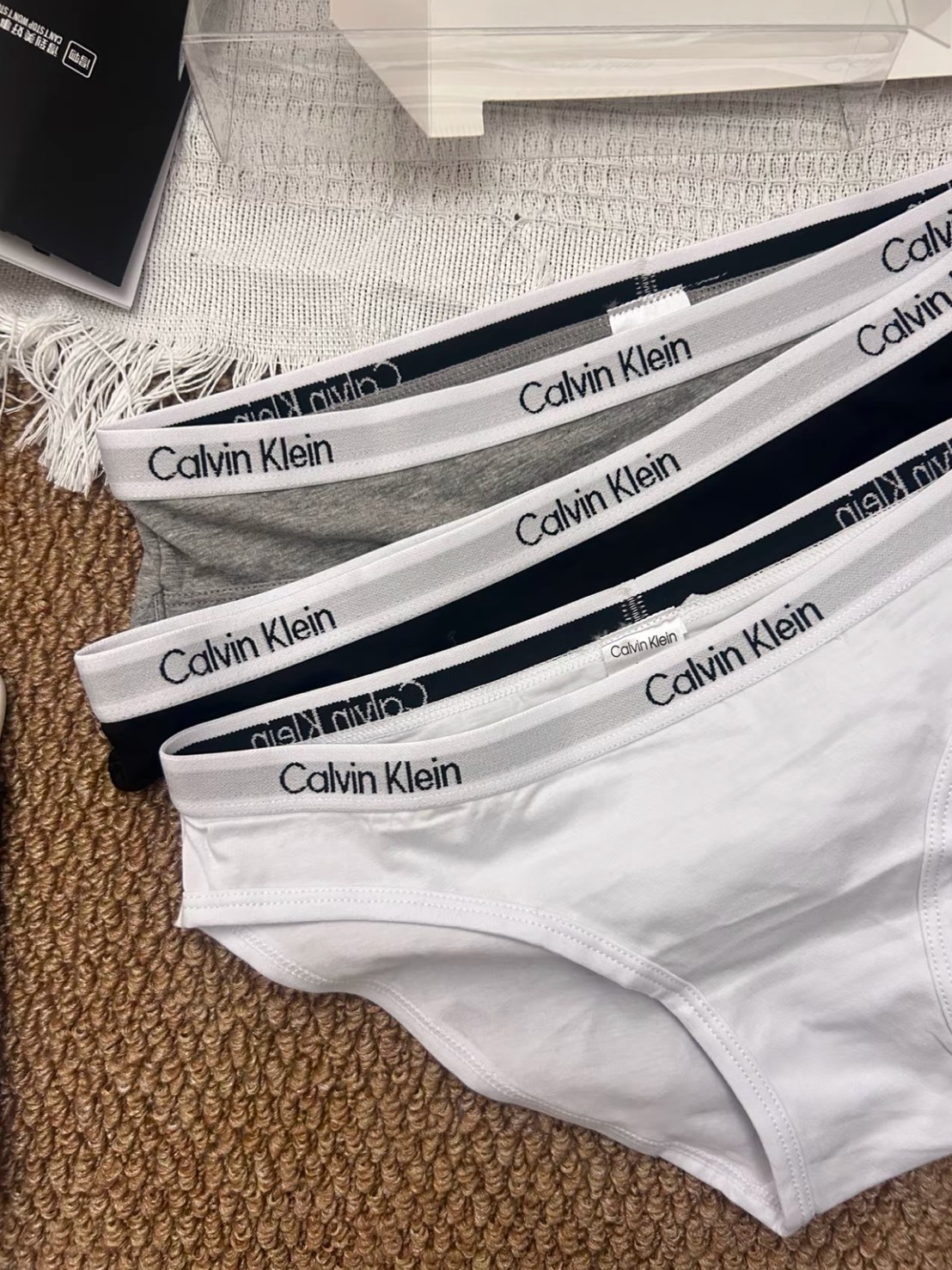 CALVIN KLEIN CK 彈性 內褲 三入一組 黑 灰 白