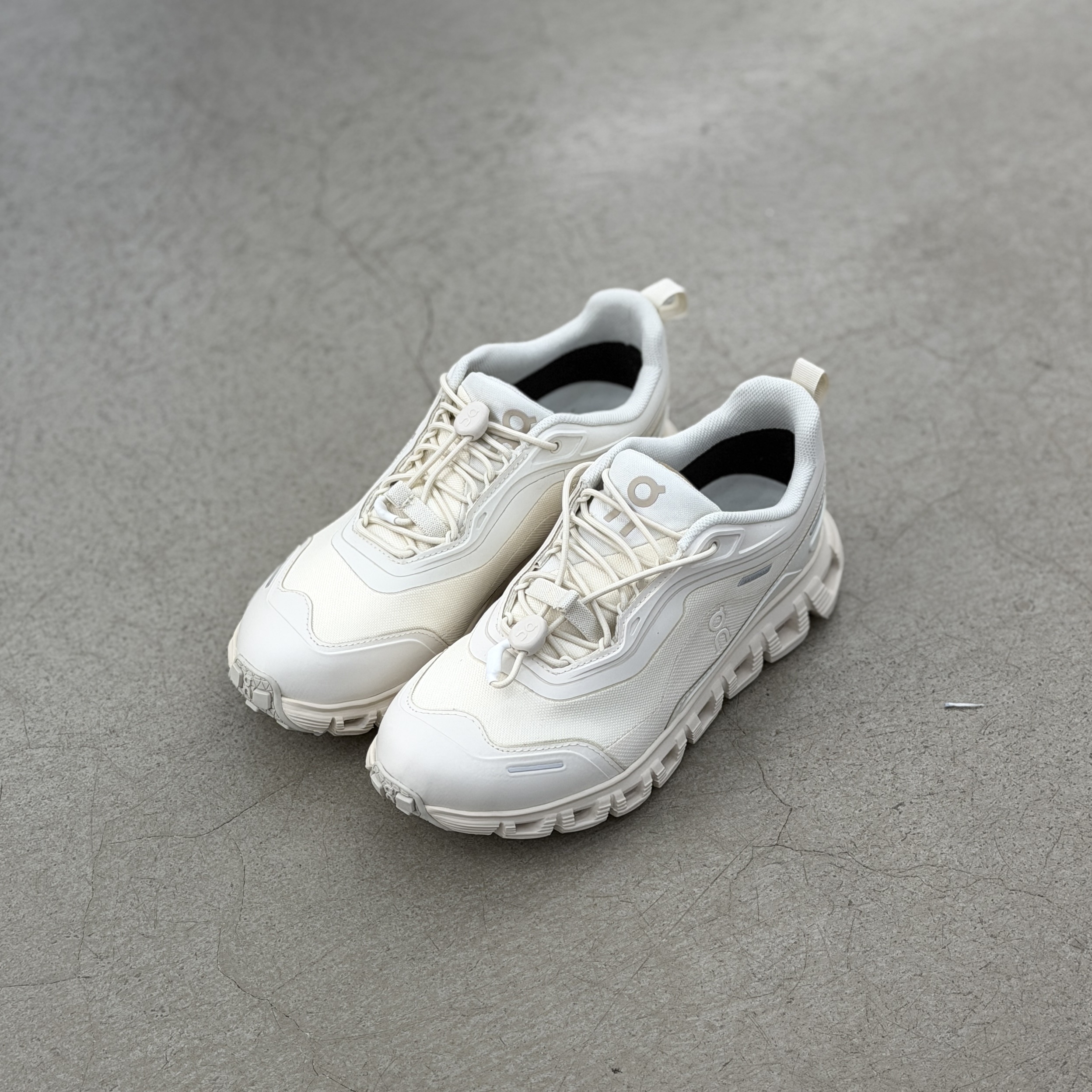 On Cloud 6 Geo Waterproof Dew