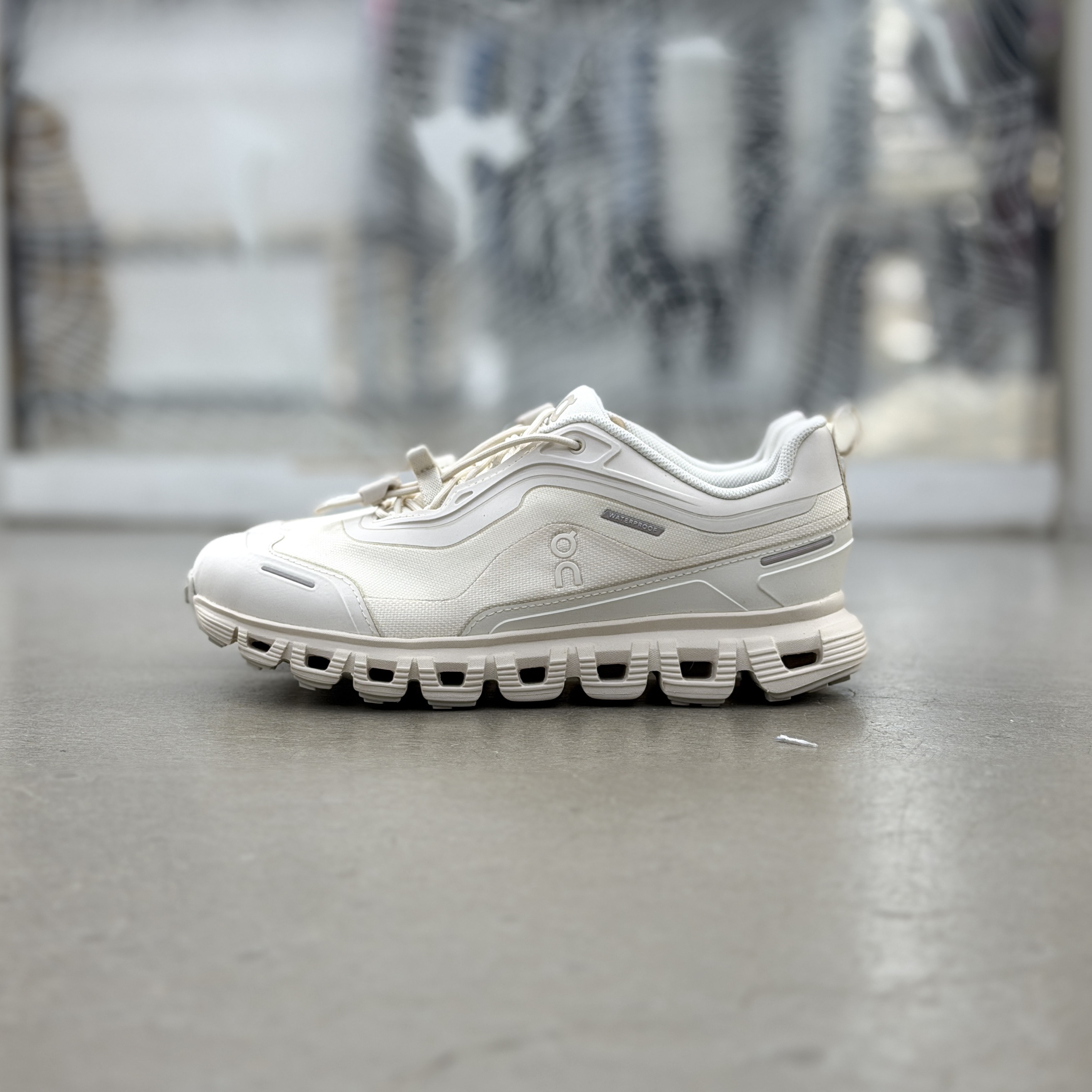 On Cloud 6 Geo Waterproof Dew