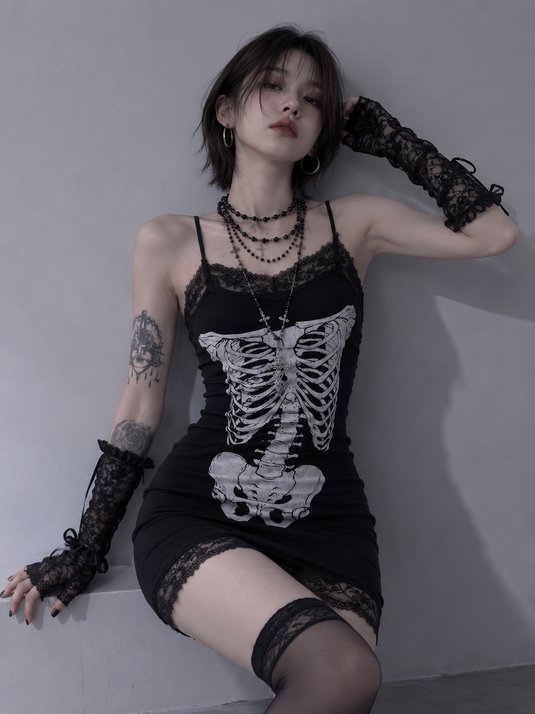 蕾絲肋骨洋裝