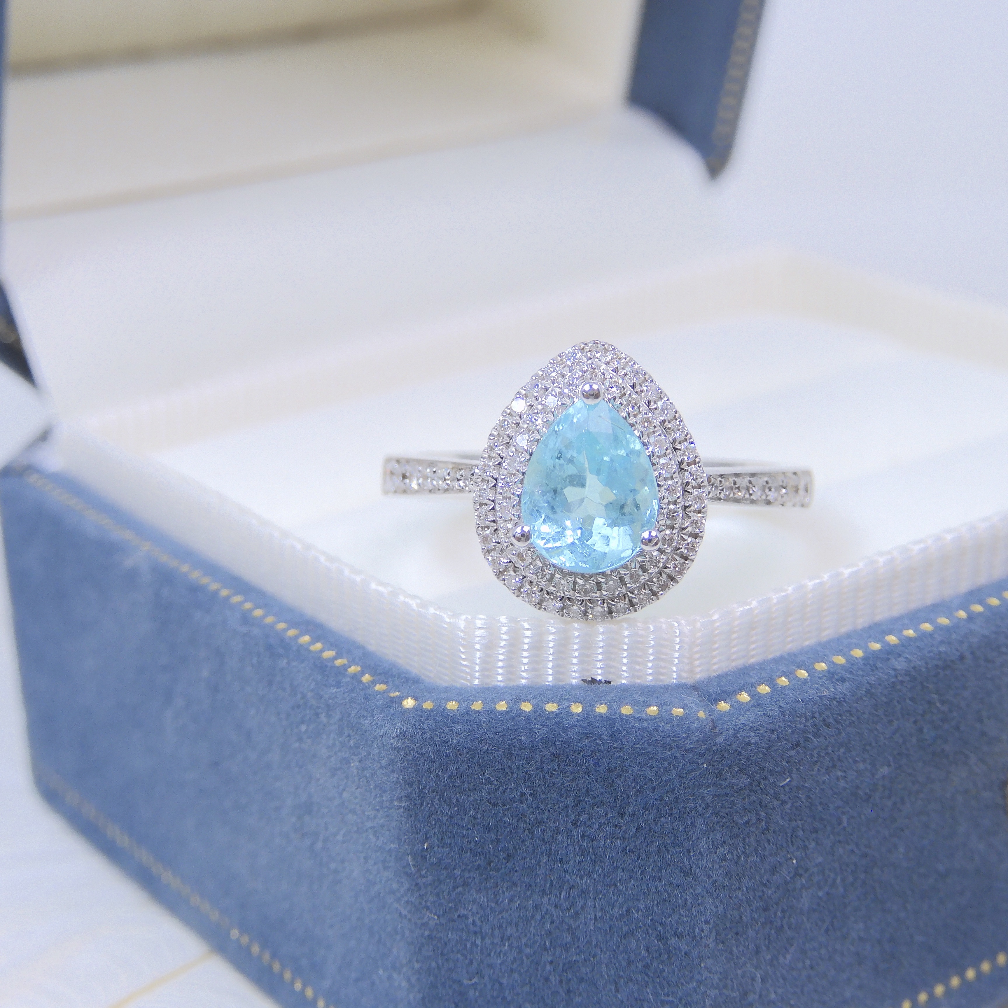 18K金 1.08ct 帕拉伊巴碧璽戒指 (配國際證書)