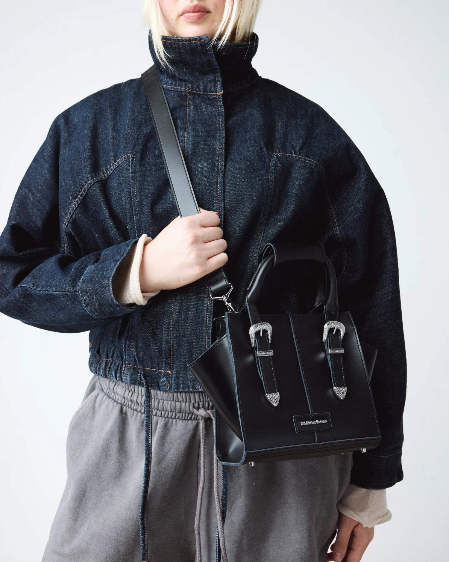 DR MARTENS / Small Tote Buckle Bag