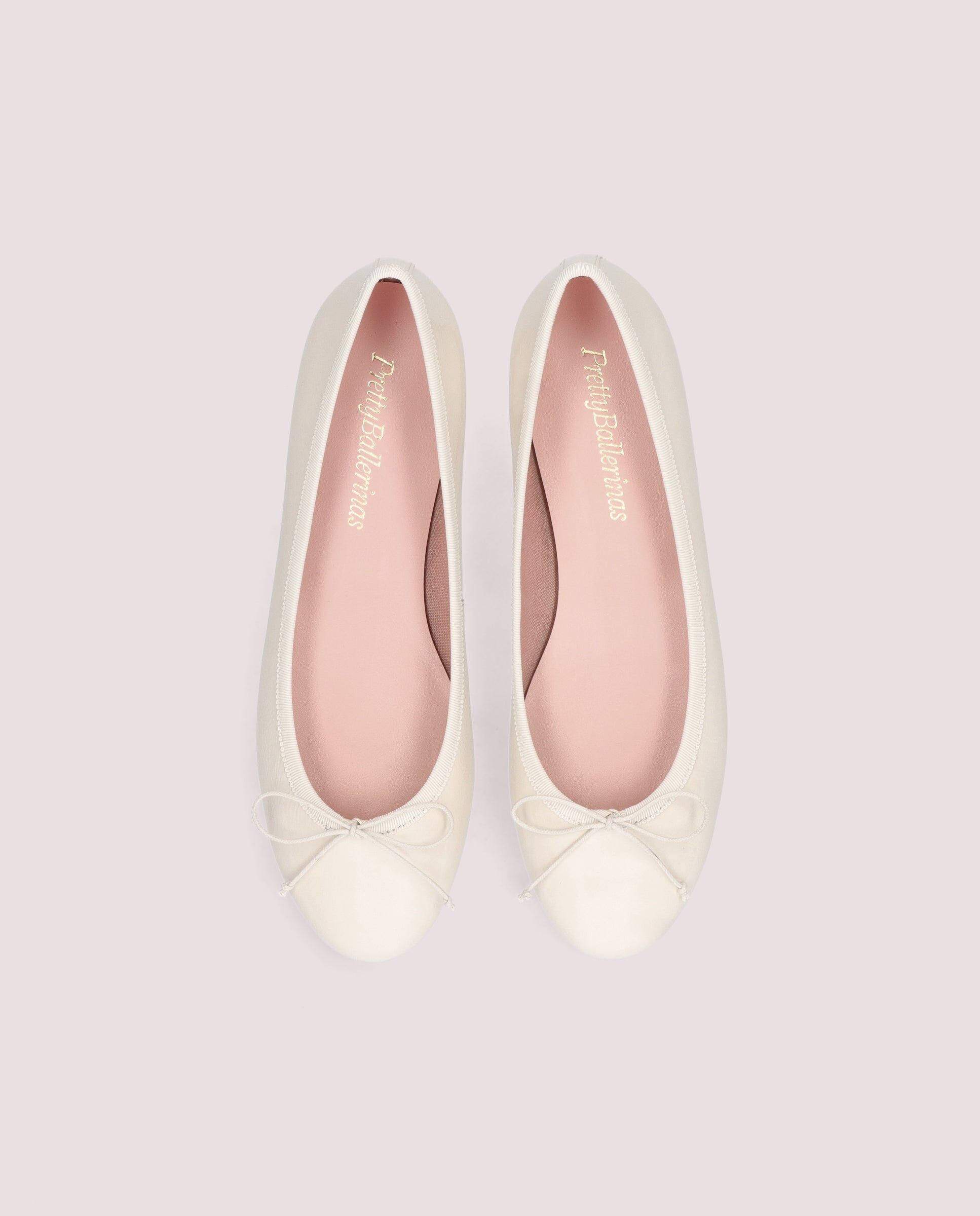 1PB0611-028 [PRETTY BALLERINAS] Nicole Ballerina In Ivory Patent Leather #50322_046 (EU)