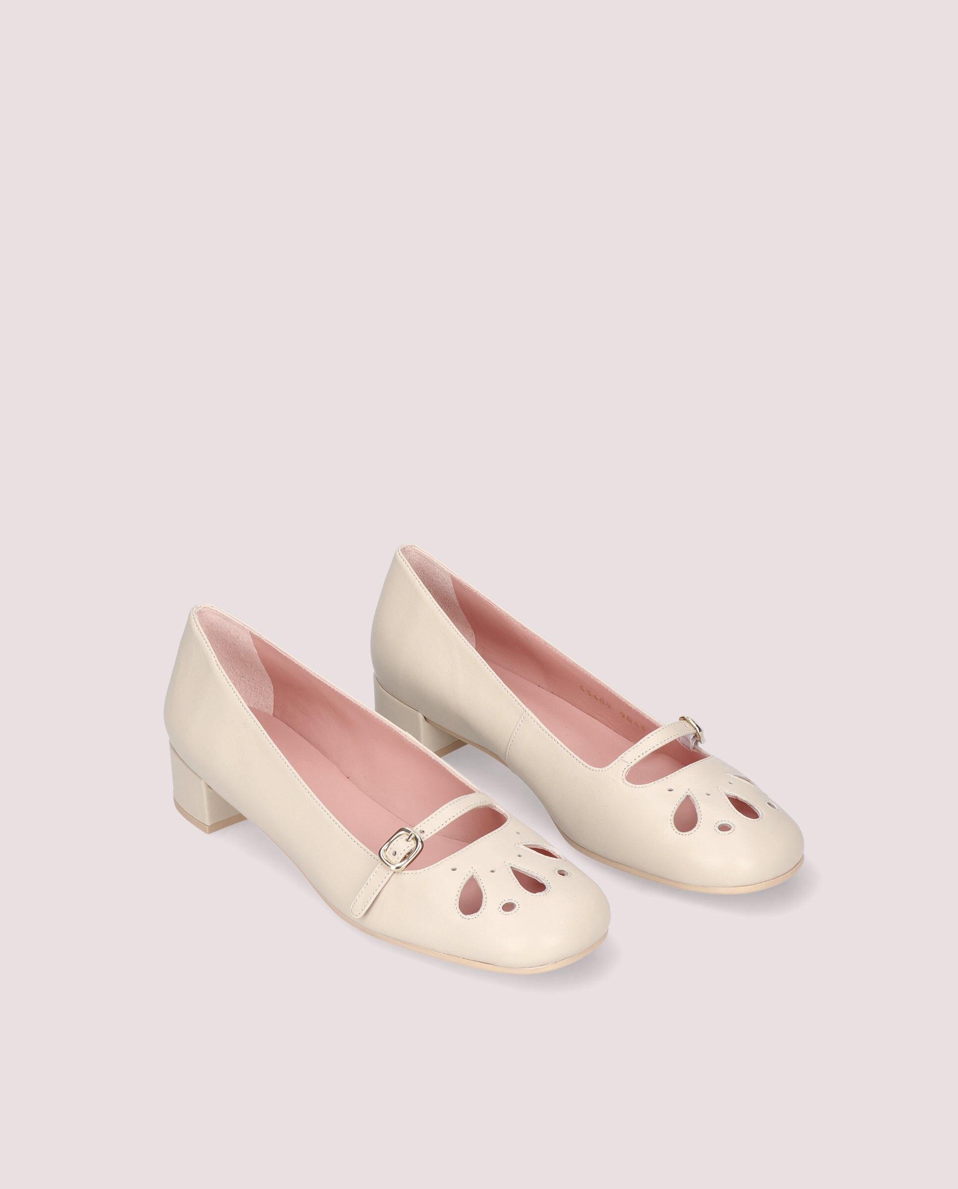 1PB0611-113 [PRETTY BALLERINAS] Odette Ballerina In Soft Ivory Leather #53409_001 (EU)