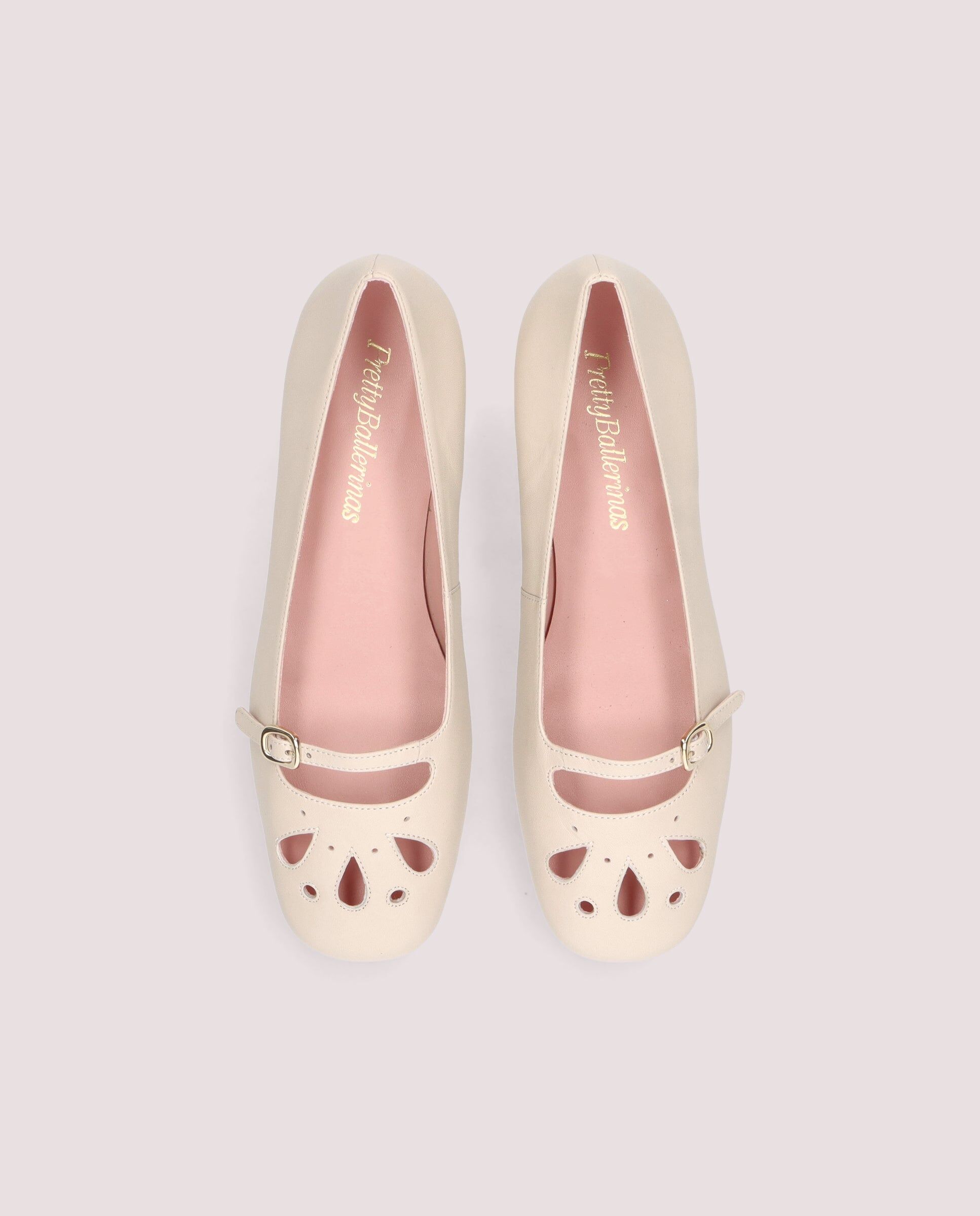 1PB0611-113 [PRETTY BALLERINAS] Odette Ballerina In Soft Ivory Leather #53409_001 (EU)