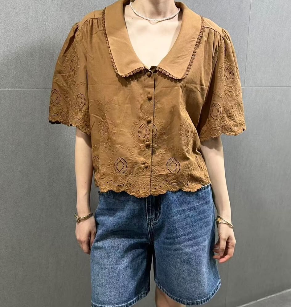 BW31 胸44 長20 $599 (一口價)