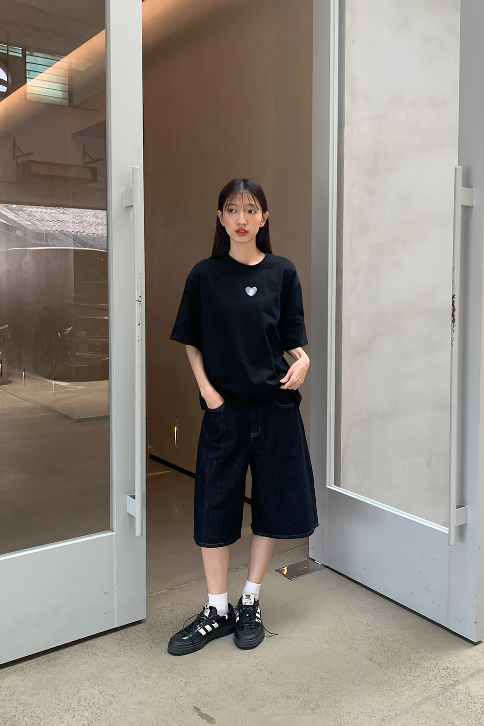 日常百搭原色丹寧六分褲