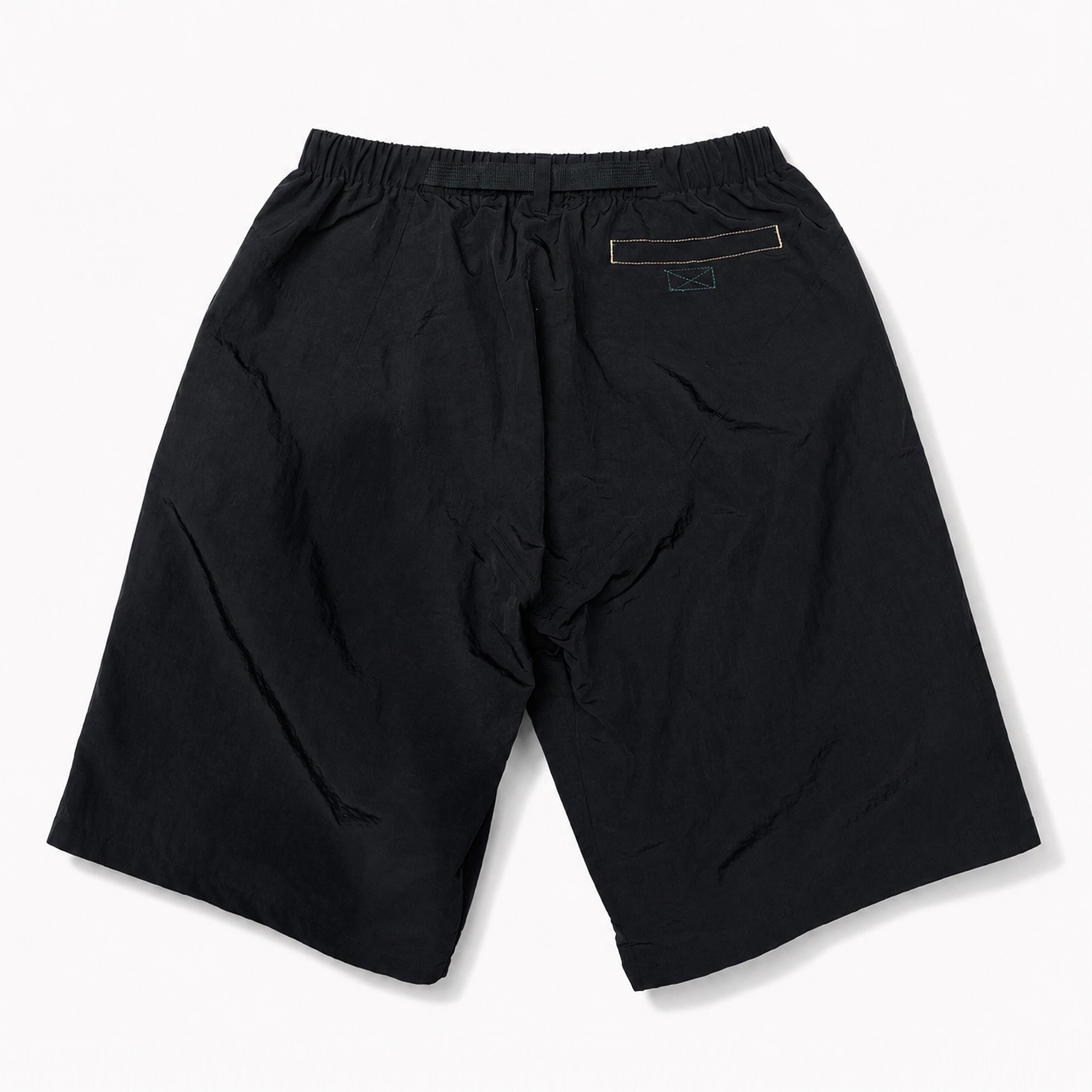 SIGHT - 【 Freedom Baggy Capri Short 】街頭機能自由者 寬版七分輕短褲  - 曜石黑